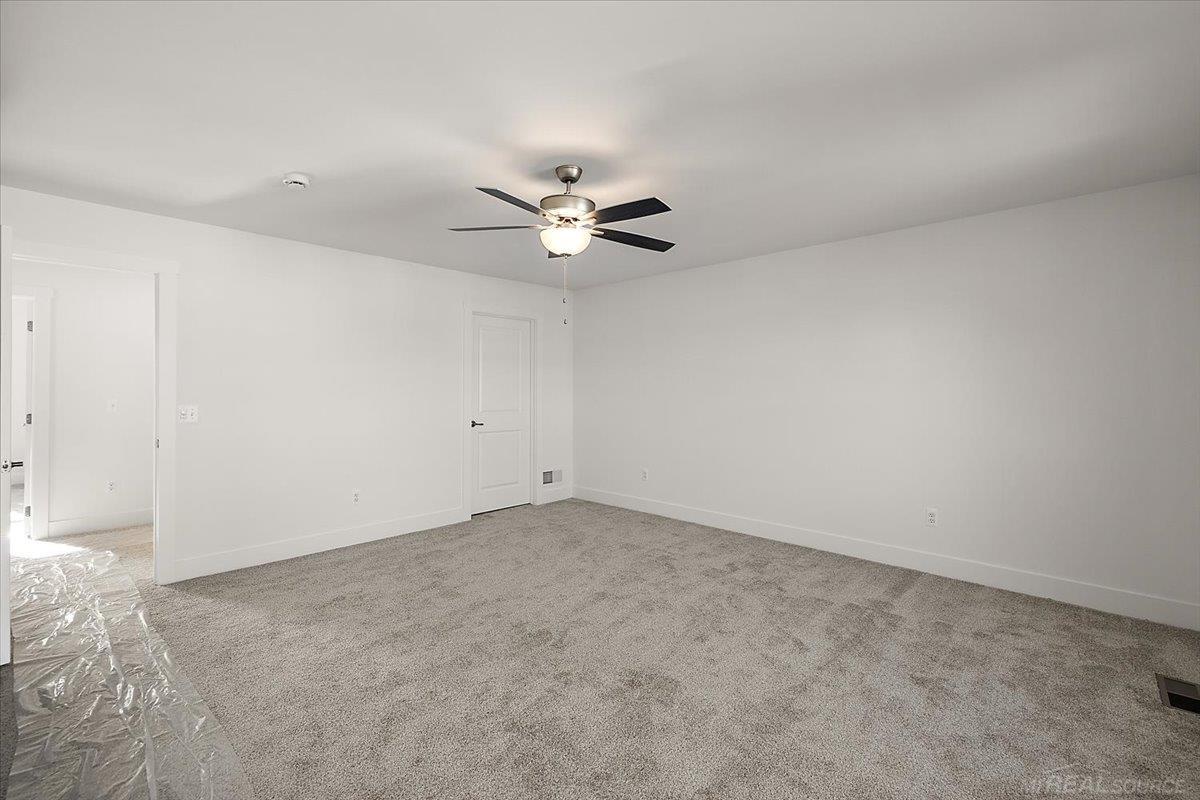 1720 W 12 Mile Road Royal Oak City MI 48073