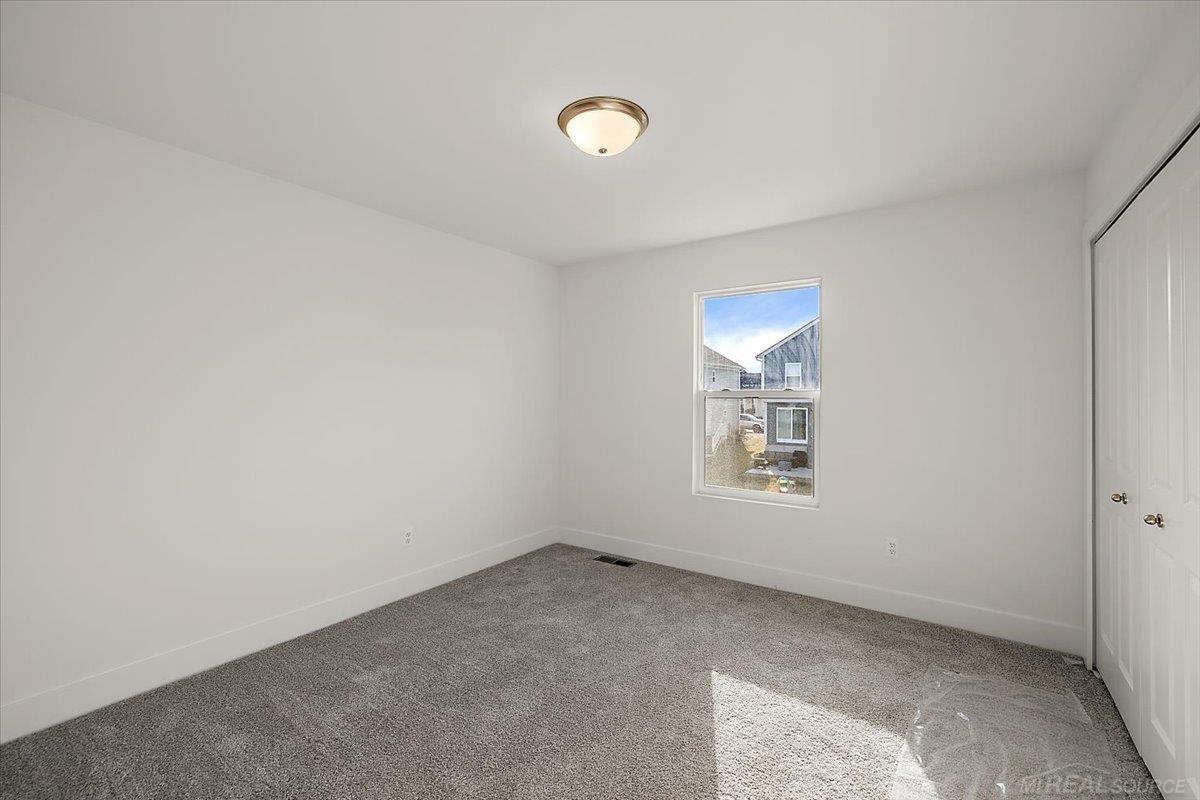 1720 W 12 Mile Road Royal Oak City MI 48073