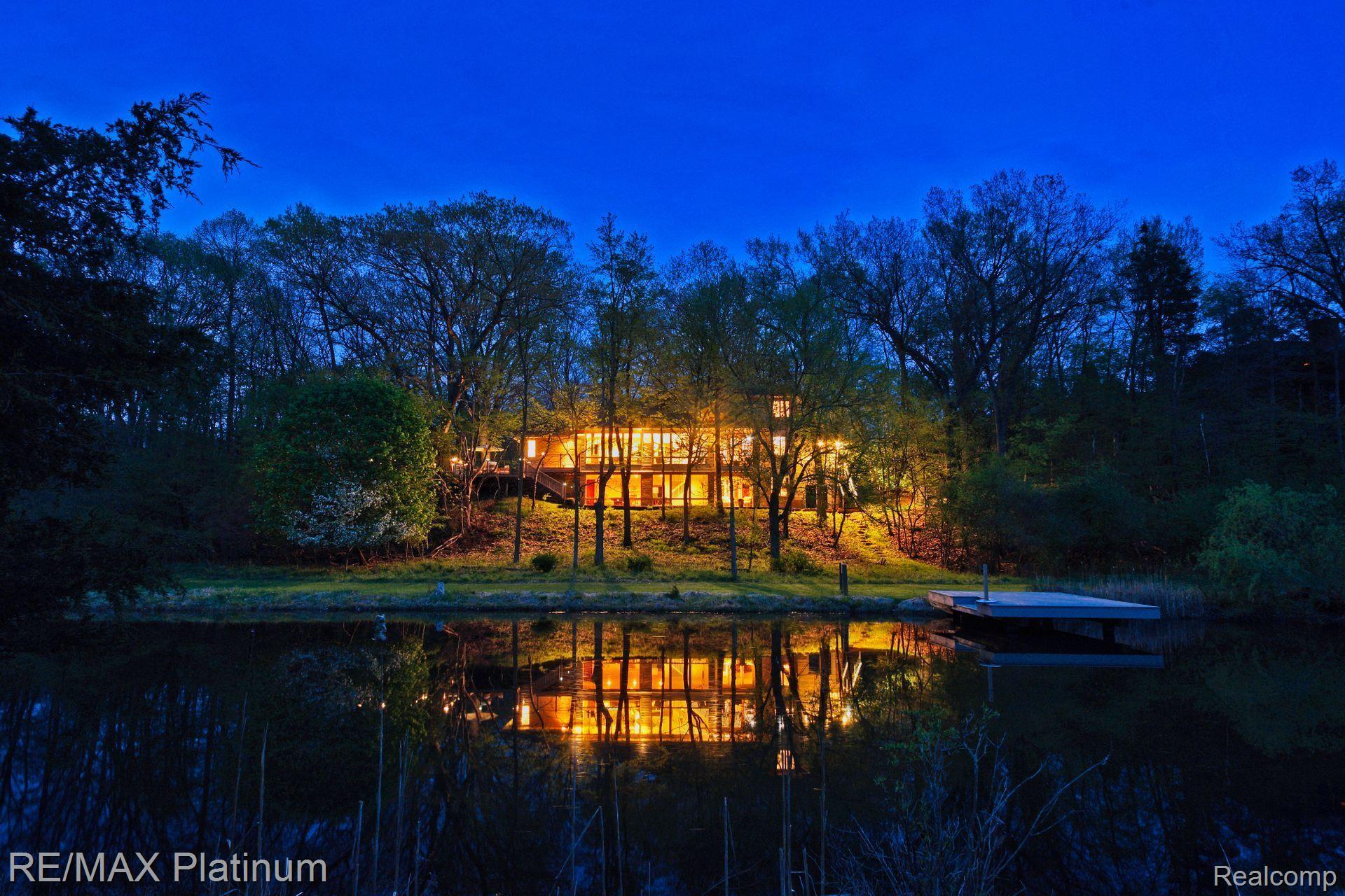 5519 Great Hawk Circle Ann Arbor City MI 48105