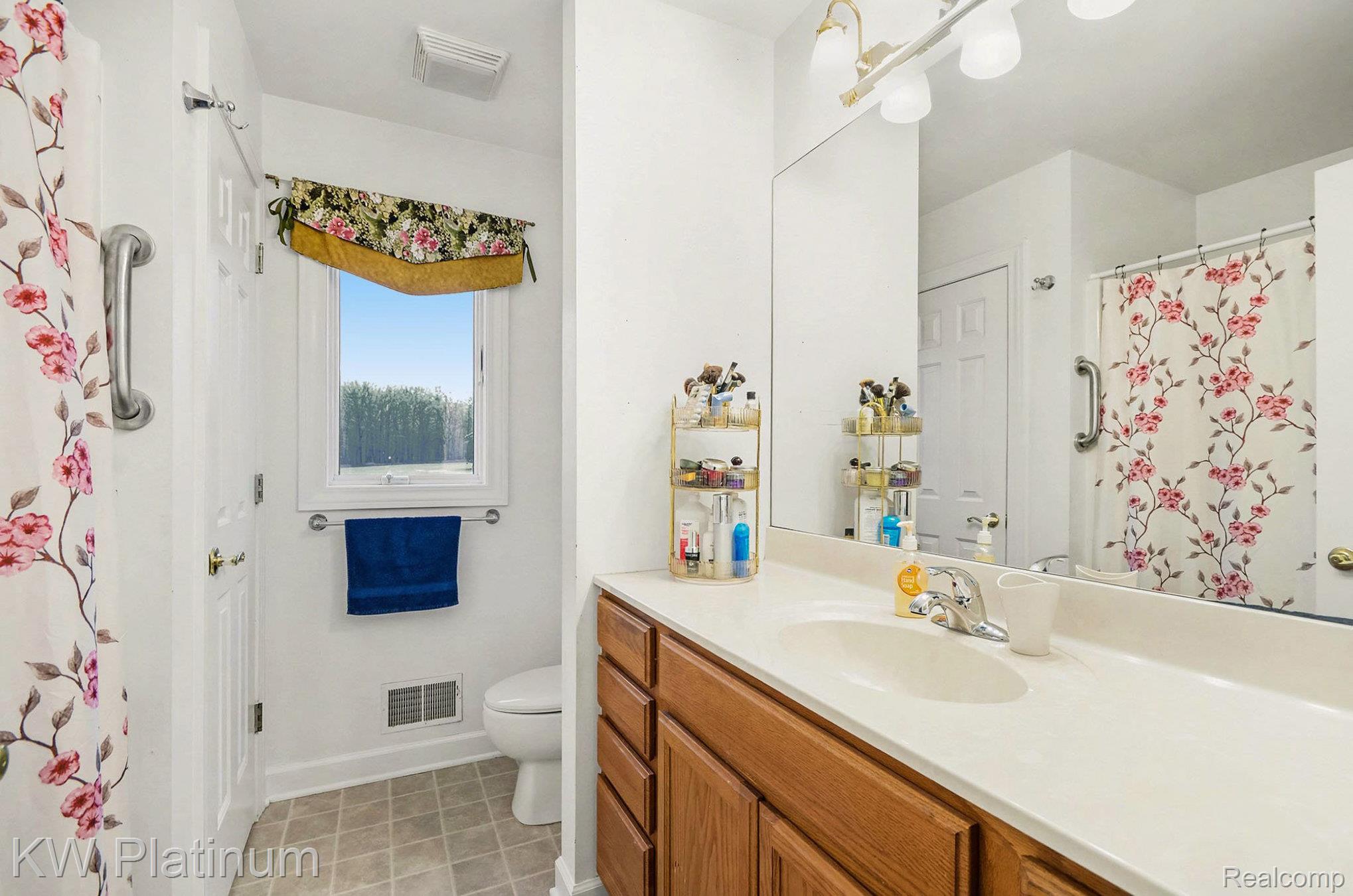 5175 Bishop Road Almont Township MI 48428