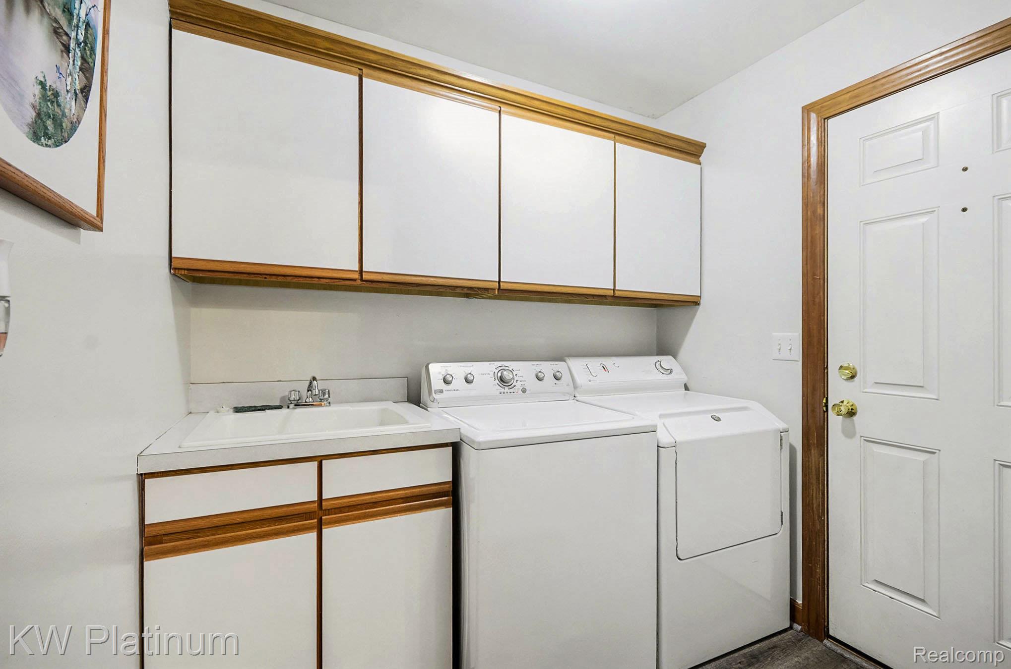 5175 Bishop Road Almont Township MI 48428