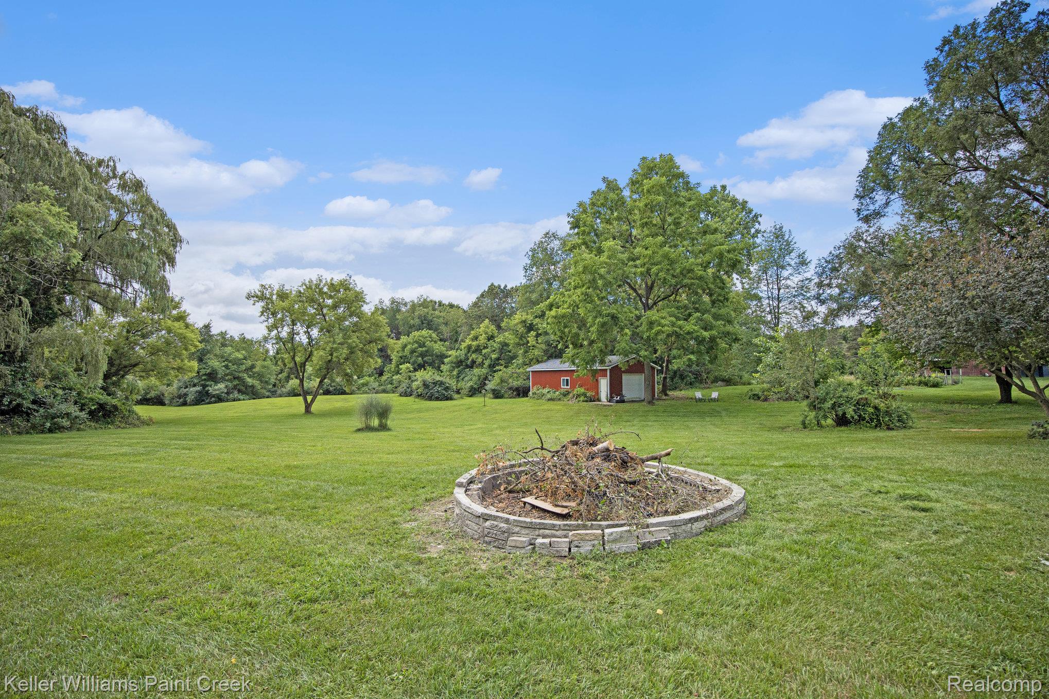 931 Rochester Road Addison Township MI 48367