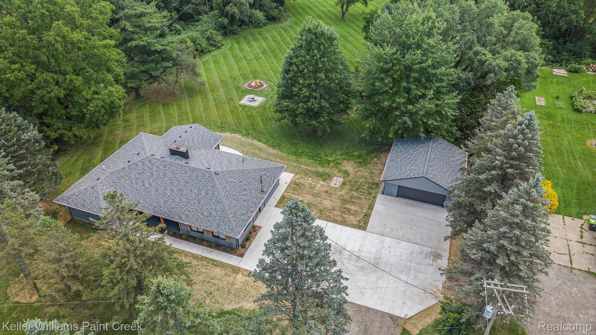 931 Rochester Road Addison Township MI 48367