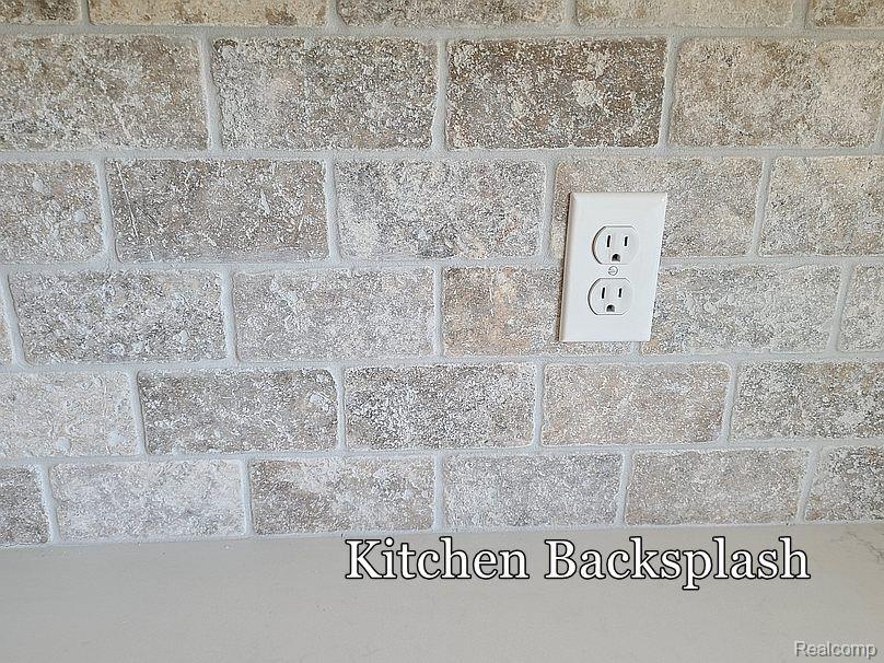 10008 Quarry Ridge Road Springfield Charter Township MI 48346