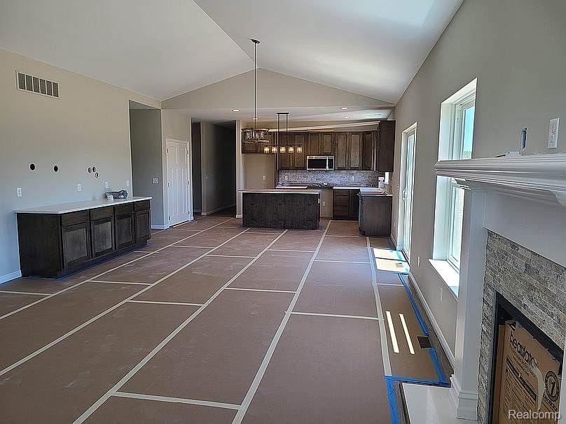 10008 Quarry Ridge Road Springfield Charter Township MI 48346
