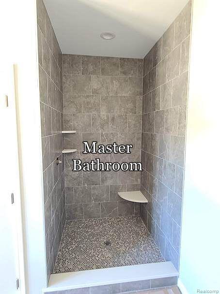 10008 Quarry Ridge Road Springfield Charter Township MI 48346
