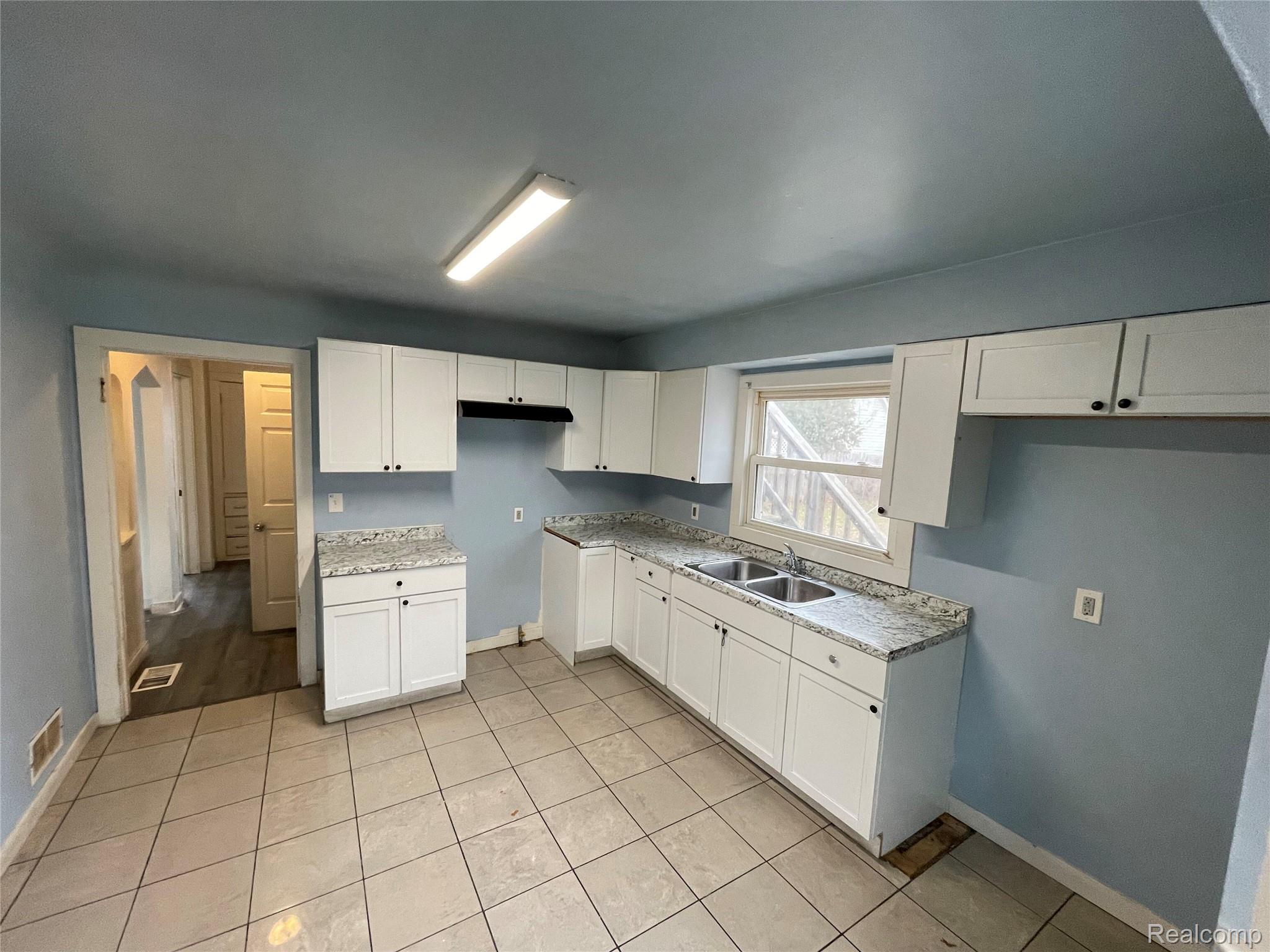 516 S Wheeler Street Saginaw City MI 48602