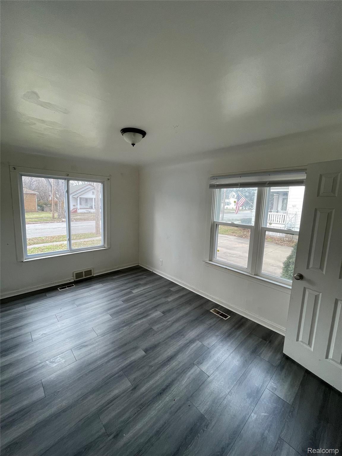 516 S Wheeler Street Saginaw City MI 48602