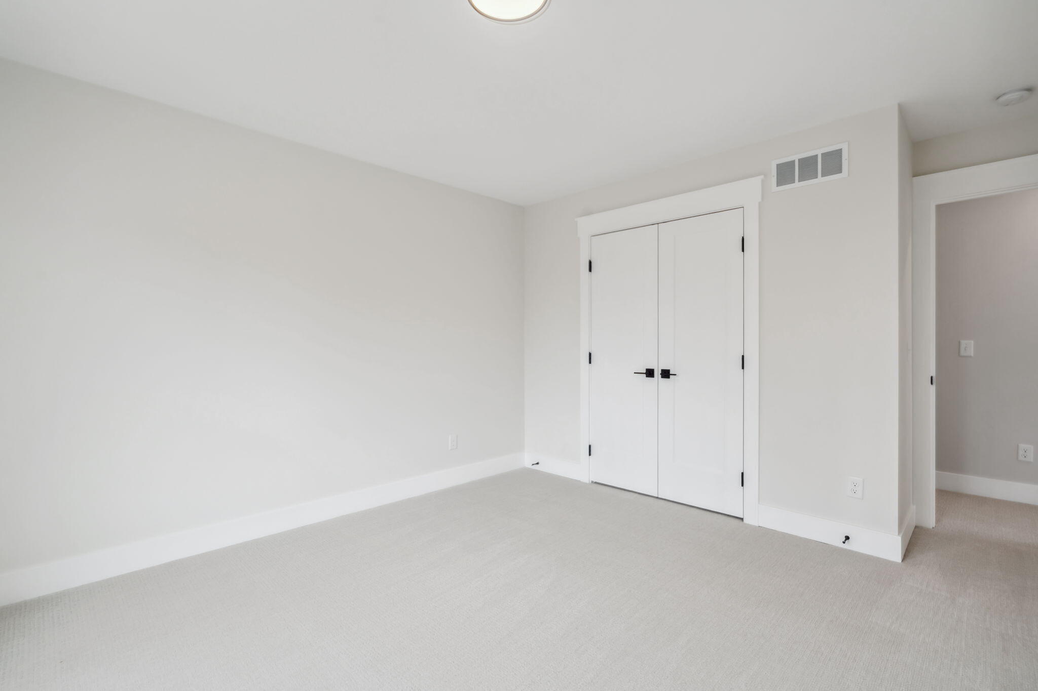 3435 Fulton Street NE Grand Rapids Charter Township MI 49546