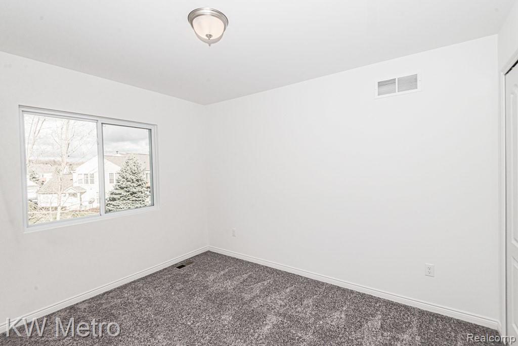 12 Parker Lane Brandon Charter Township MI 48462