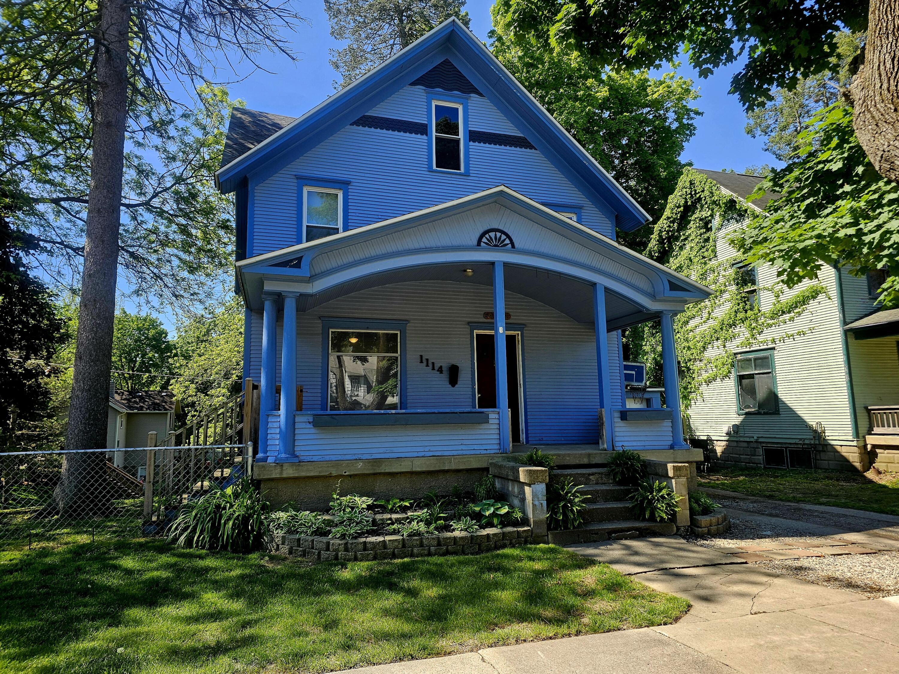 1114 E Michigan Avenue Albion City MI 49224