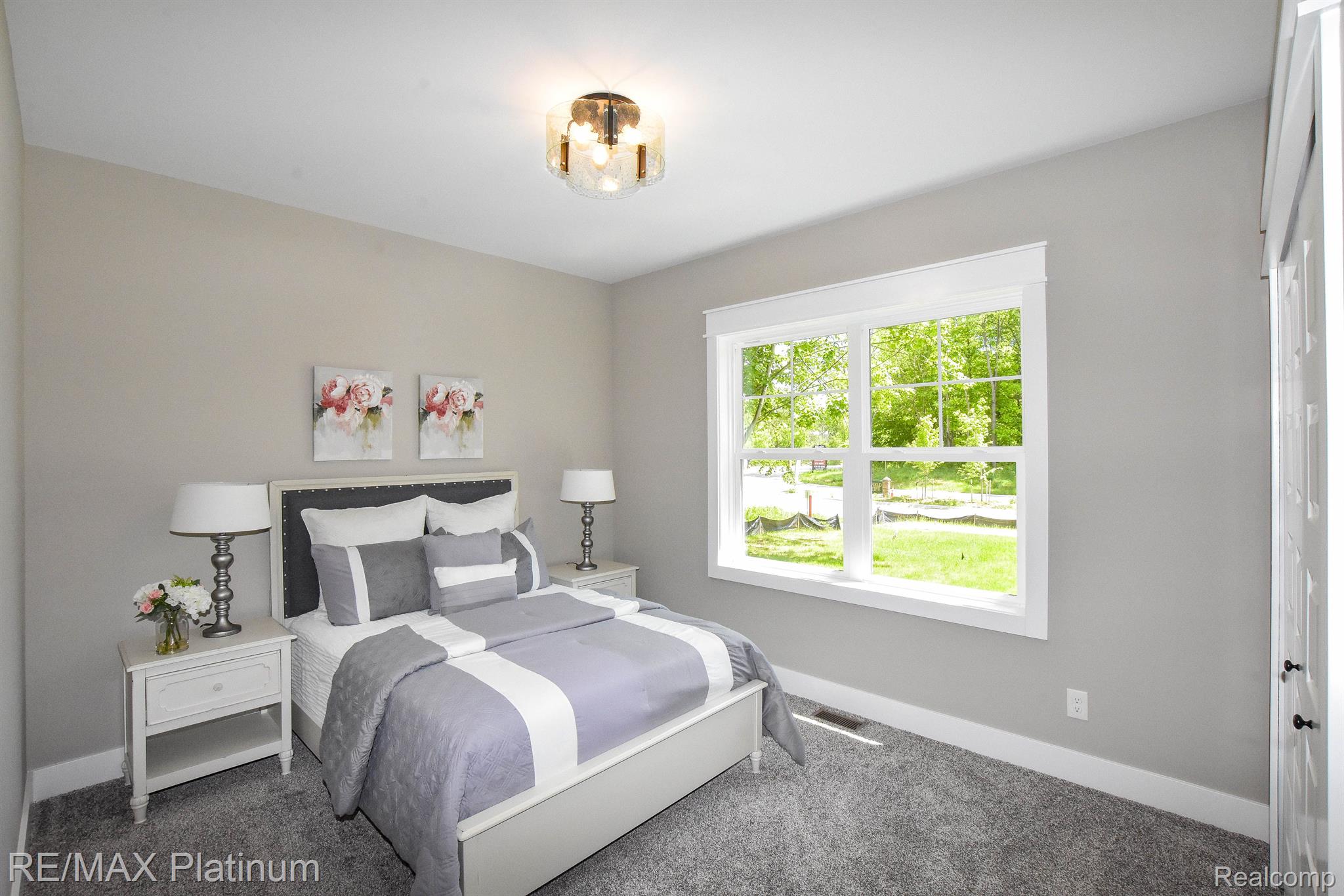 43 Candlelight Court Brighton Township MI 48114