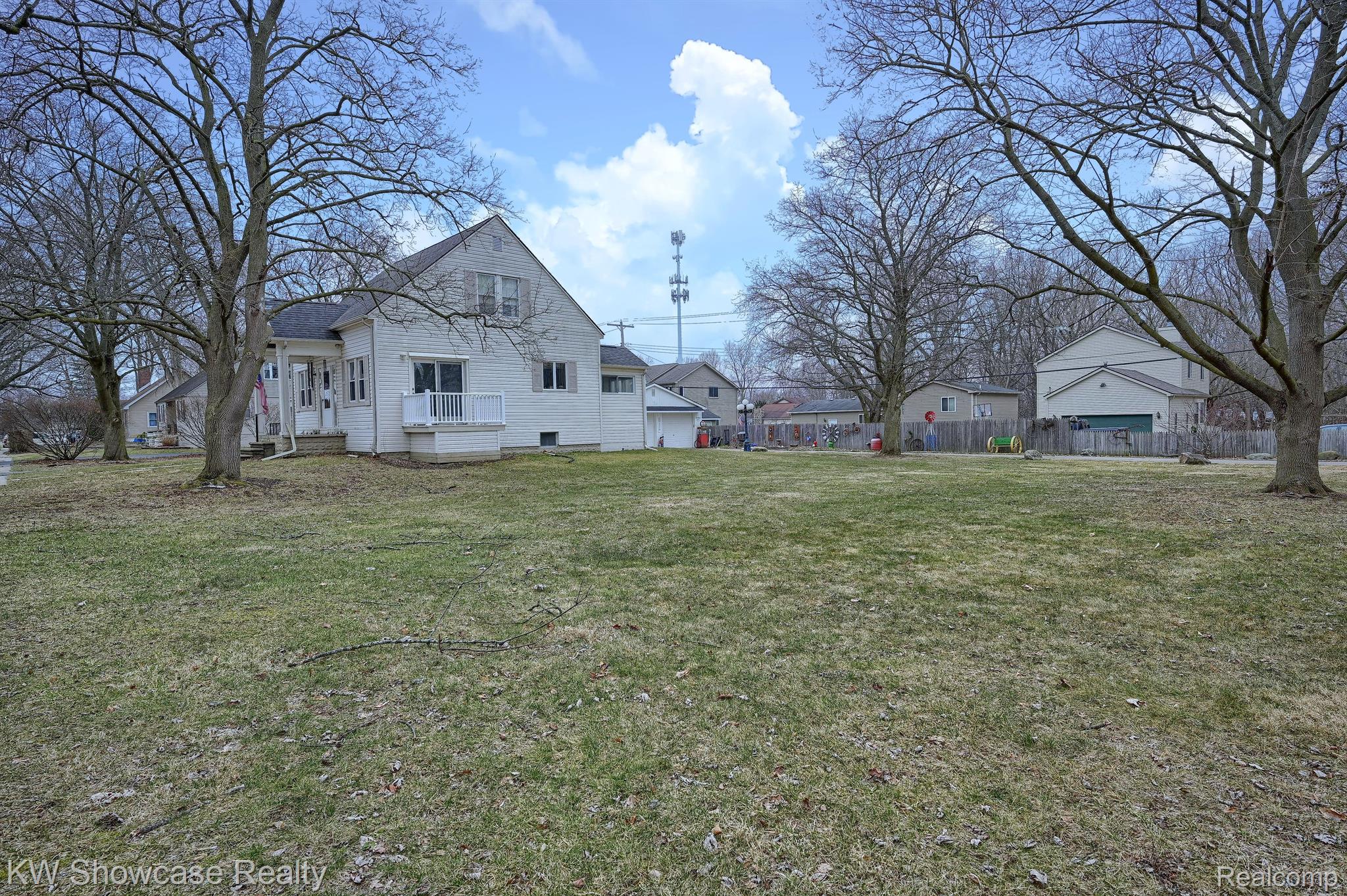 89 Clive Avenue Waterford Charter Township MI 48328