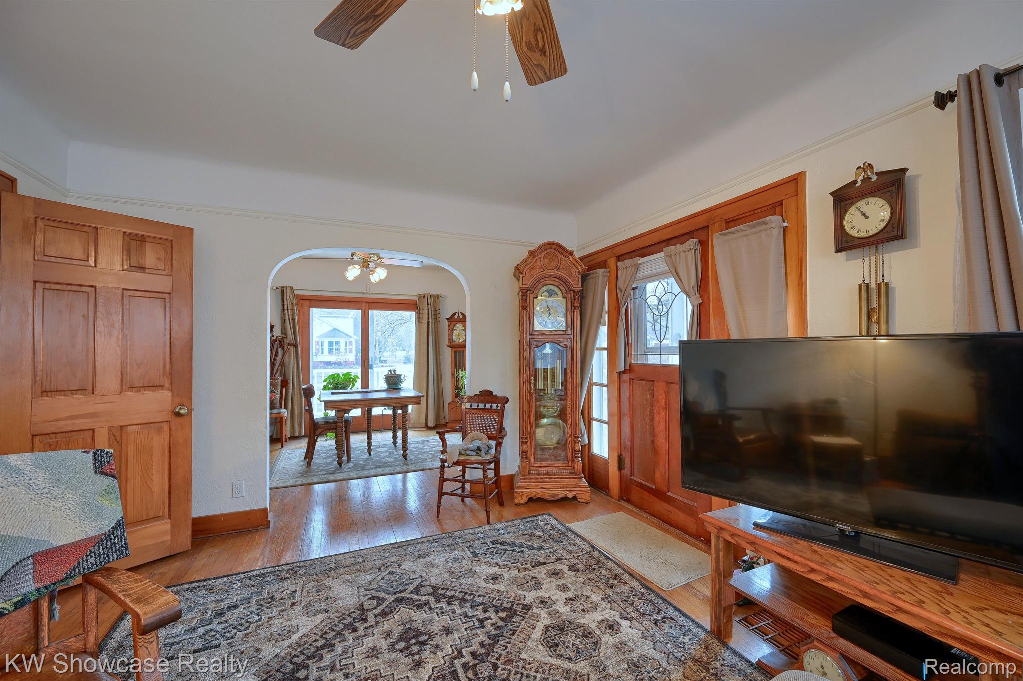 89 Clive Avenue Waterford Charter Township MI 48328