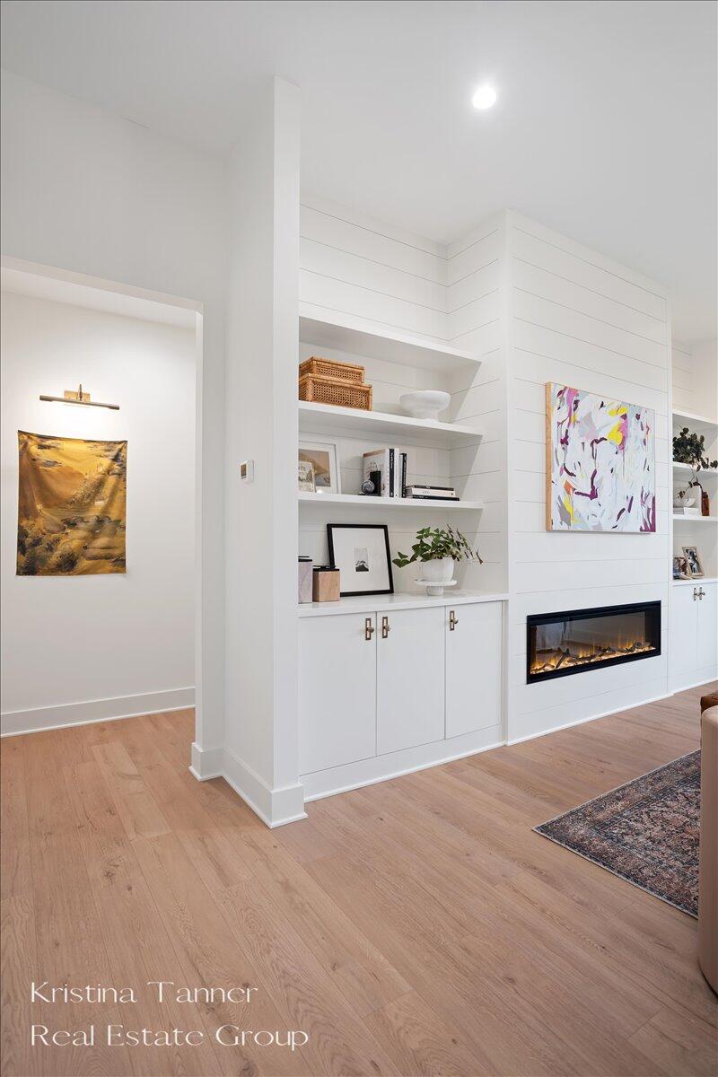 742 Honey Creek Ada Township MI 49301