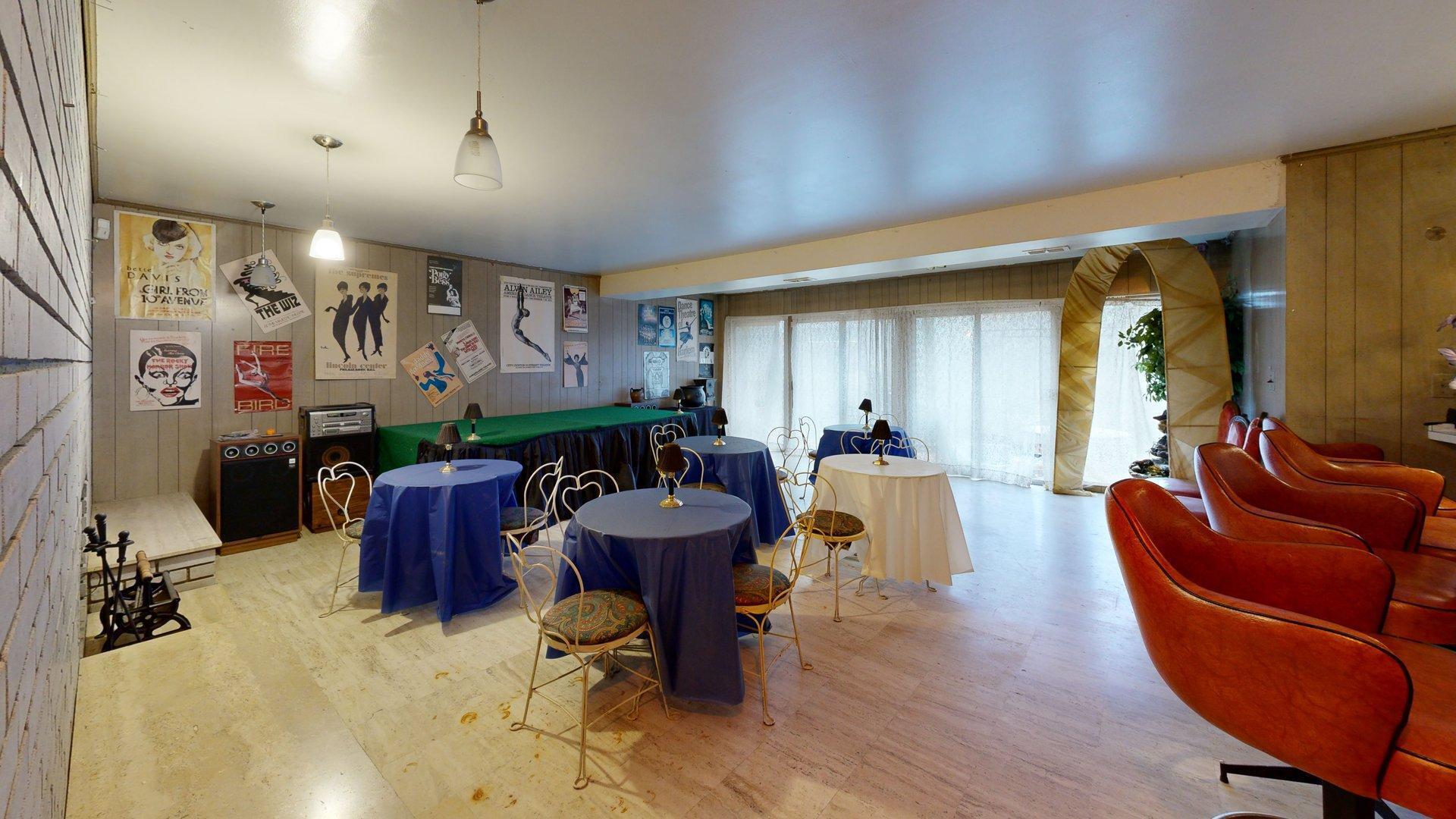 22900 Thorncliffe Street Southfield City MI 48033
