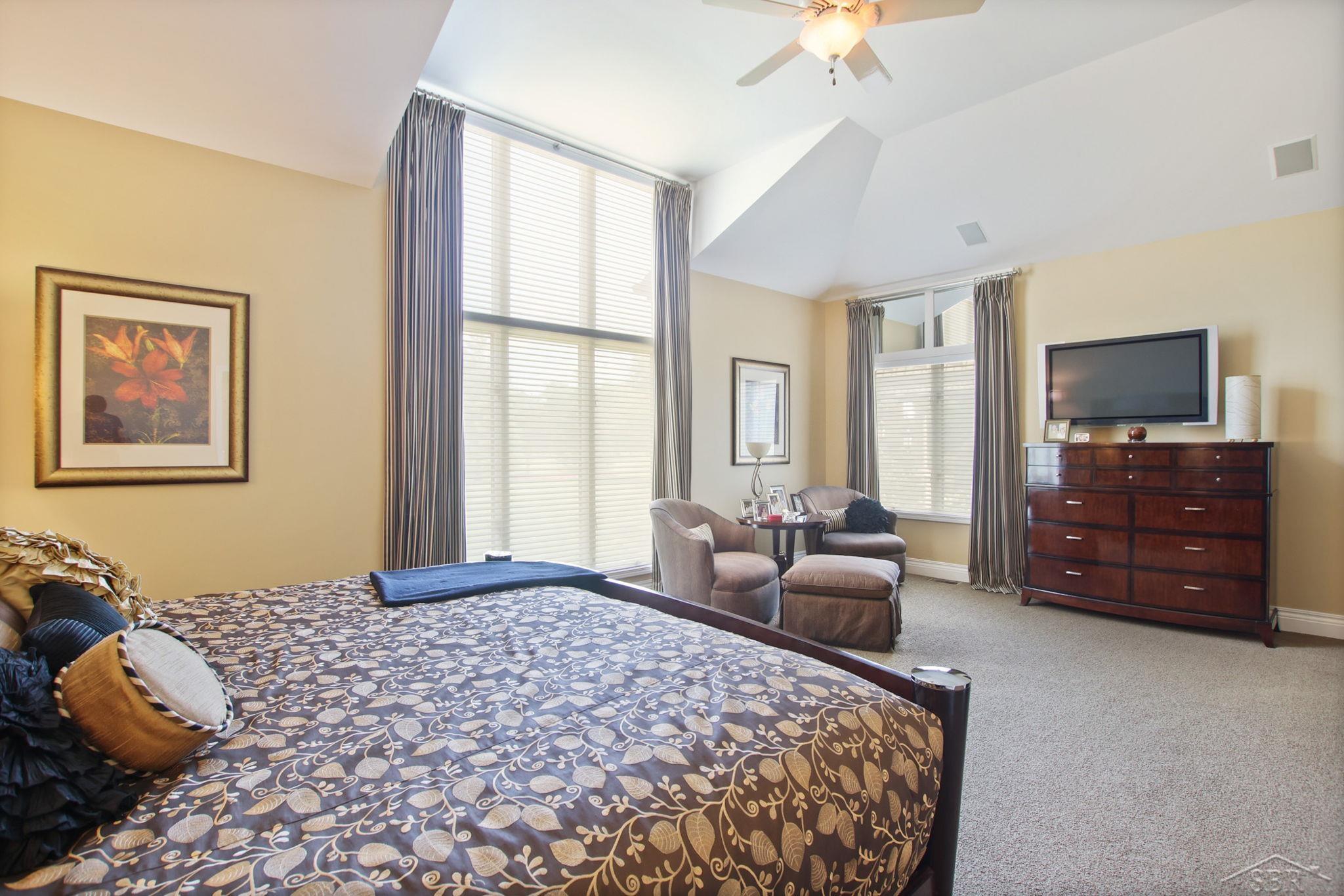 210 Golfview Drive Saginaw Charter Township MI 48638