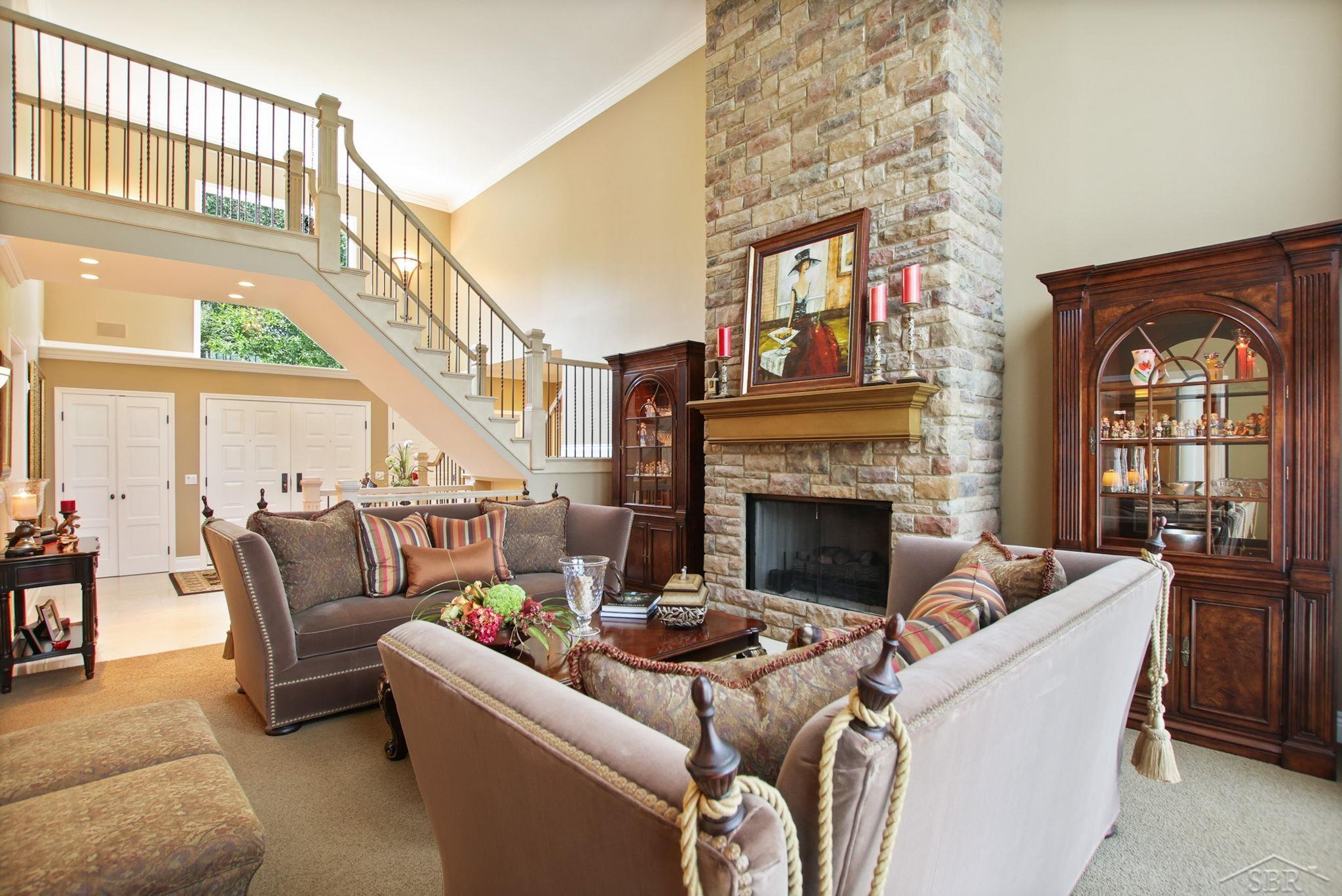 210 Golfview Drive Saginaw Charter Township MI 48638
