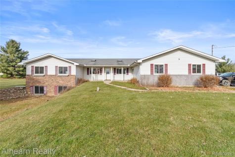 9895 E Brooks Road Venice Township MI 48449