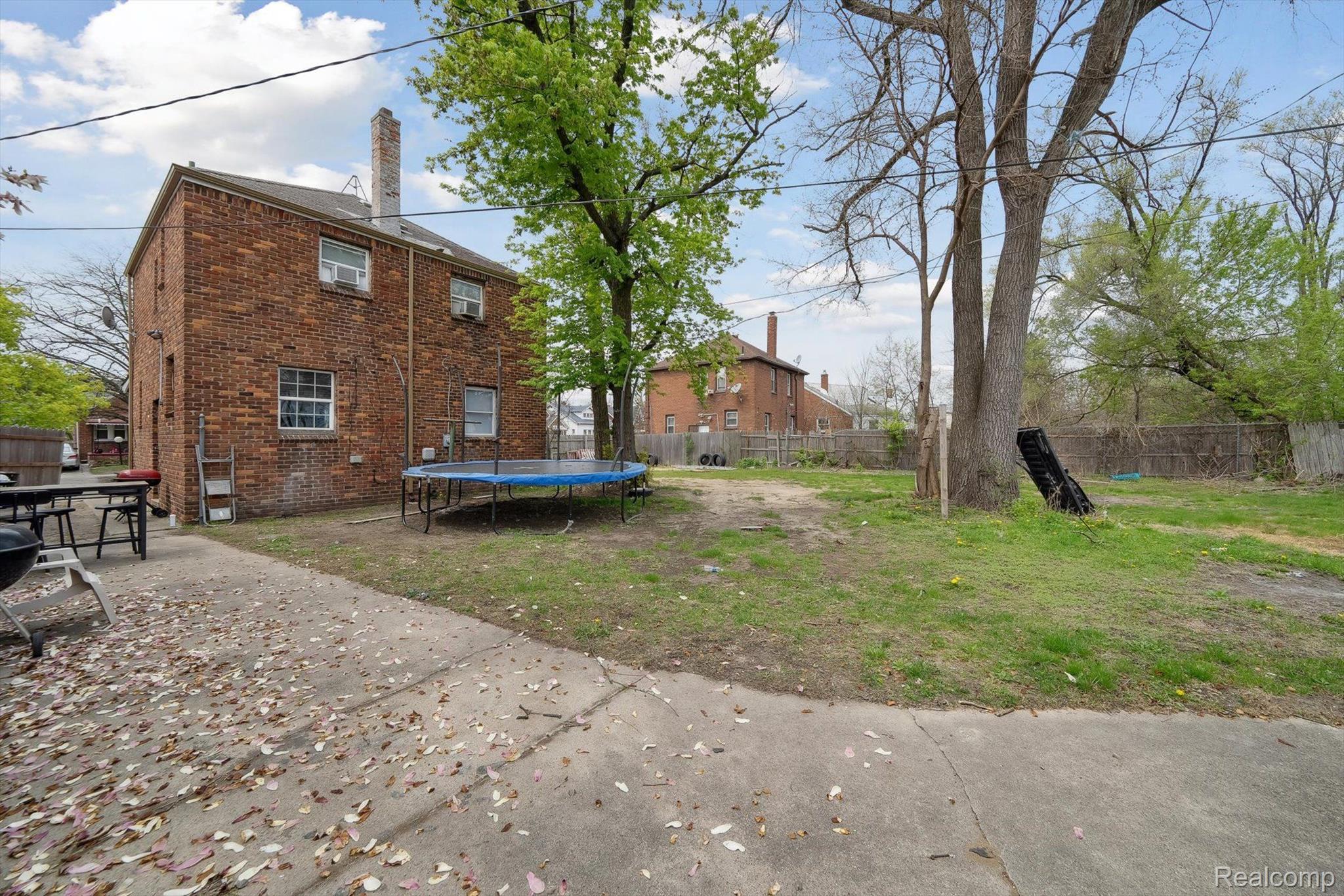 15032 Snowden Street Detroit City MI 48227