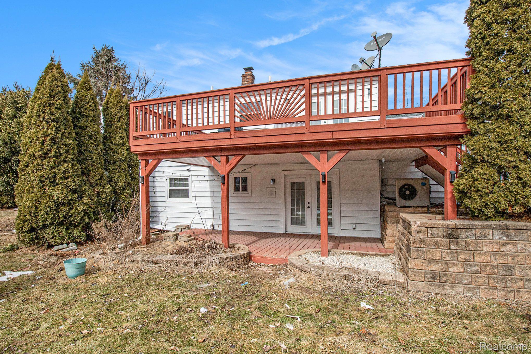 13428 Sequoia Lane Green Oak Township MI 48178