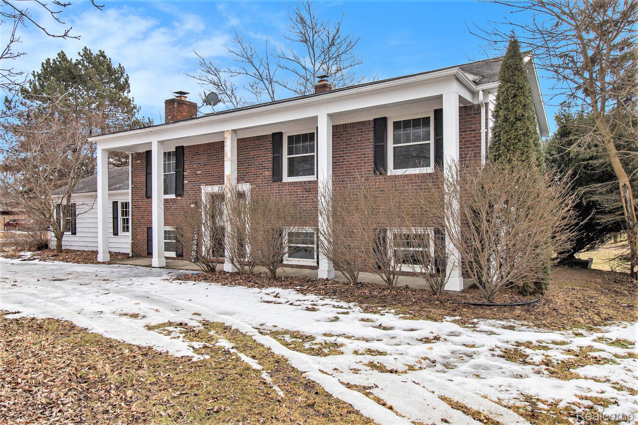 13428 Sequoia Lane Green Oak Township MI 48178