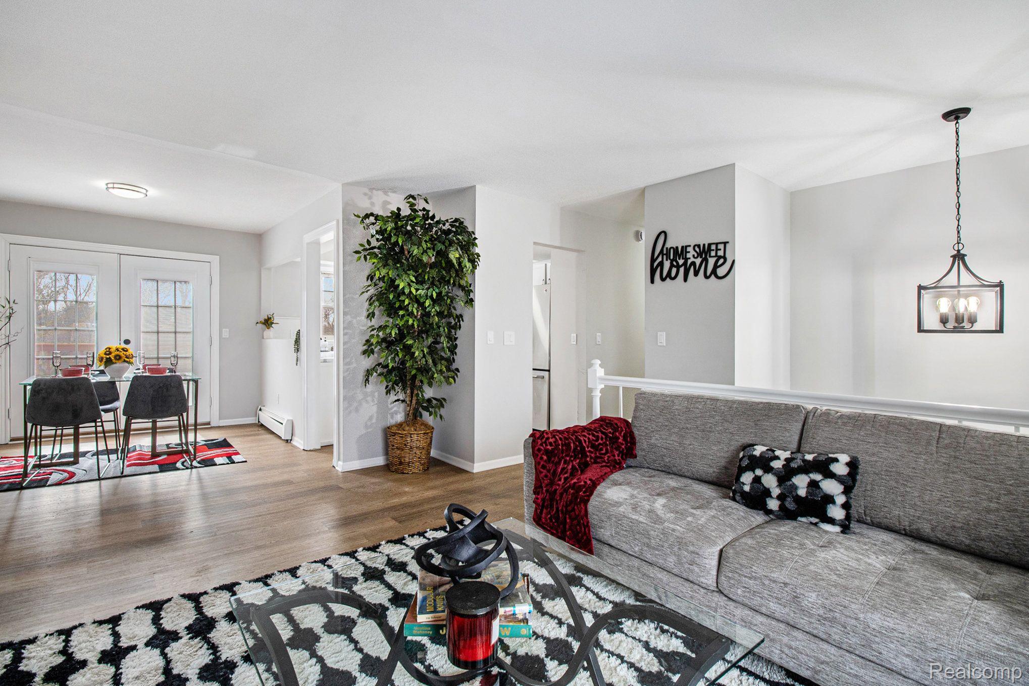 13428 Sequoia Lane Green Oak Township MI 48178