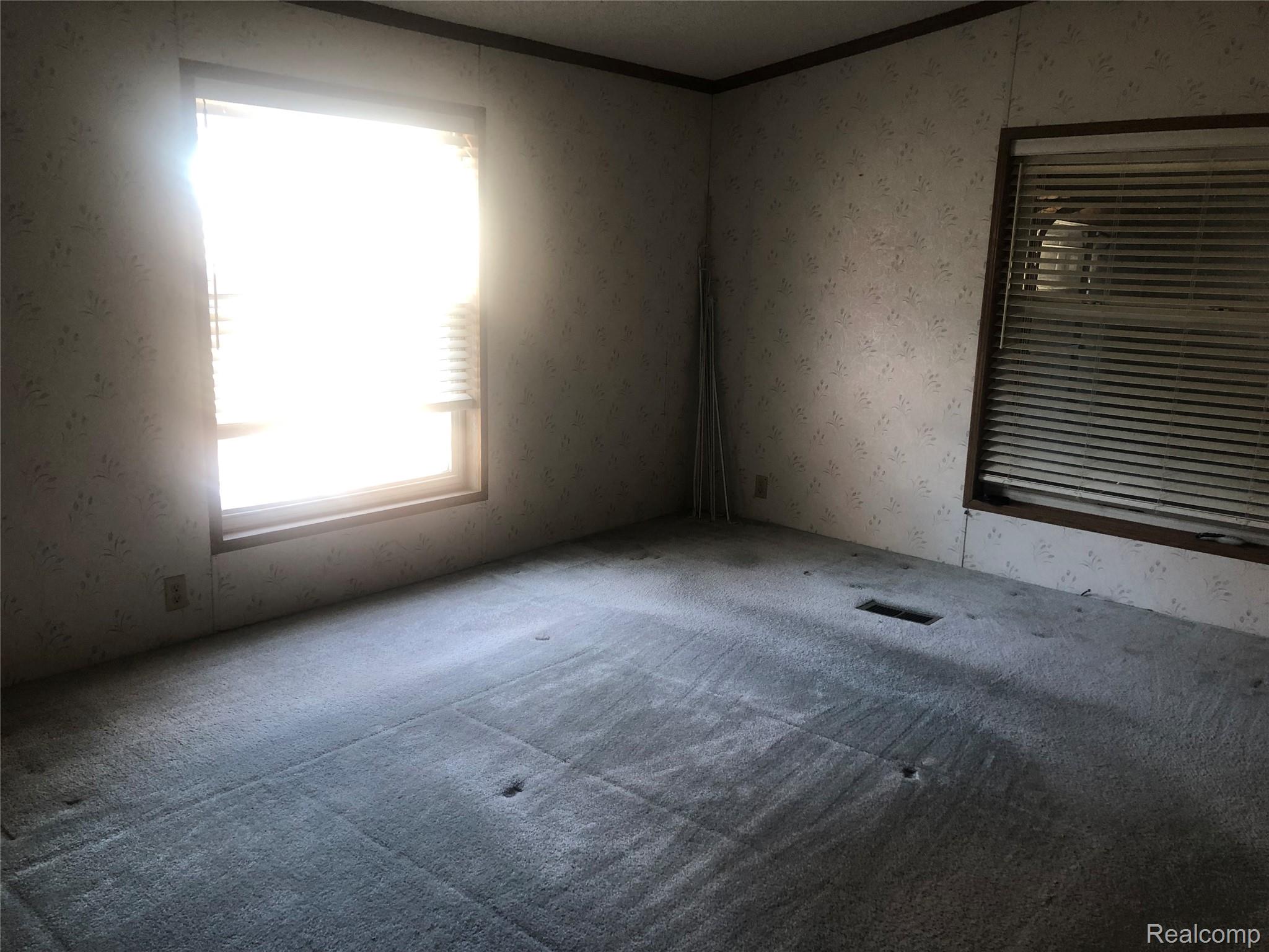 7336 Scotland Circle Alma City MI 48801