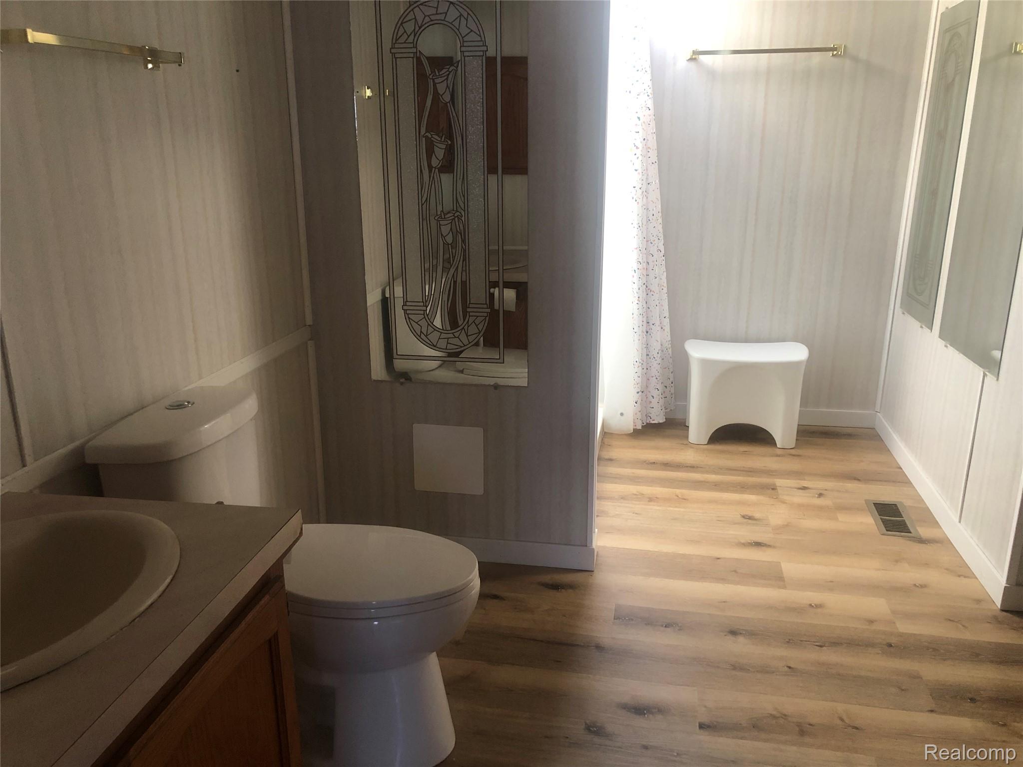 7336 Scotland Circle Alma City MI 48801