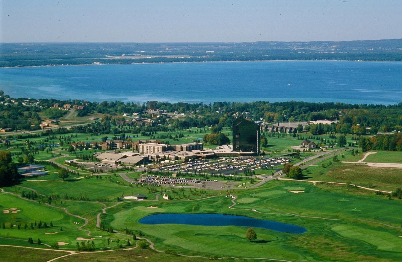 4480 Wolverine Drive Acme Township MI 49690