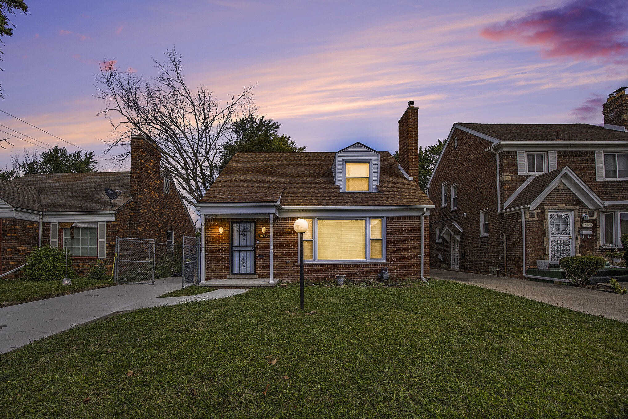 10793 E Outer Drive Detroit City MI 48224