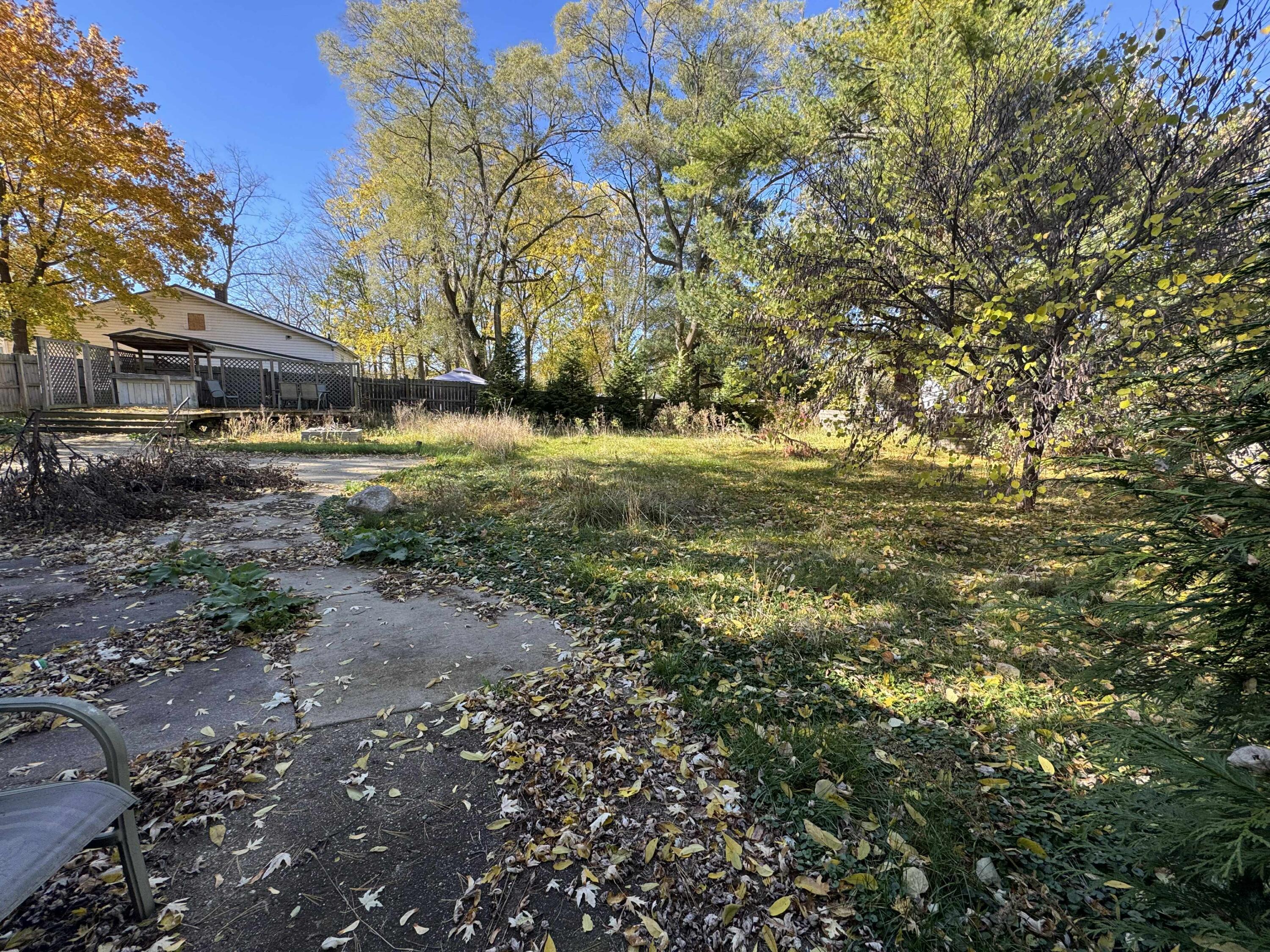 1035 Eastward Street Alma City MI 48801