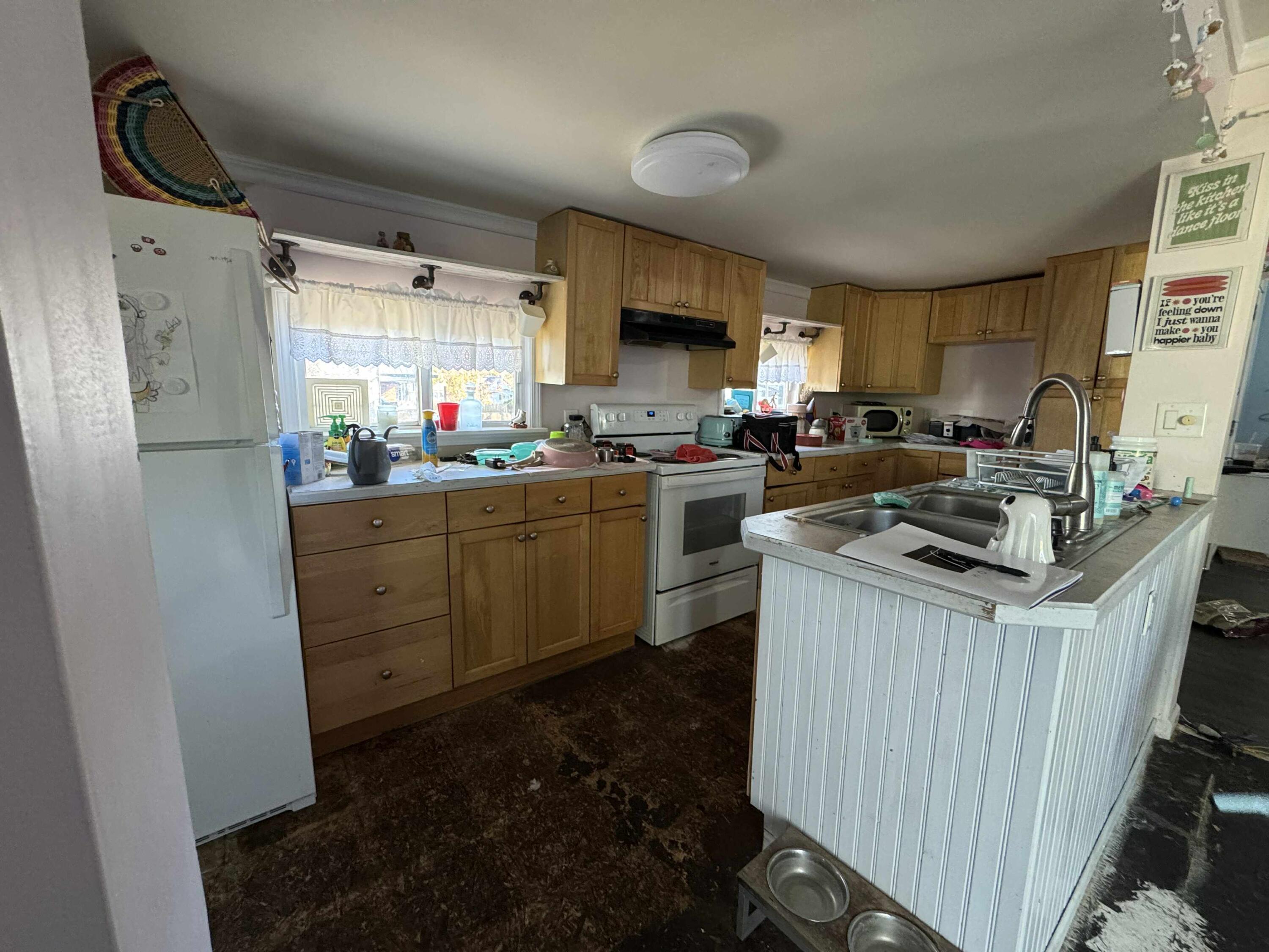 1035 Eastward Street Alma City MI 48801