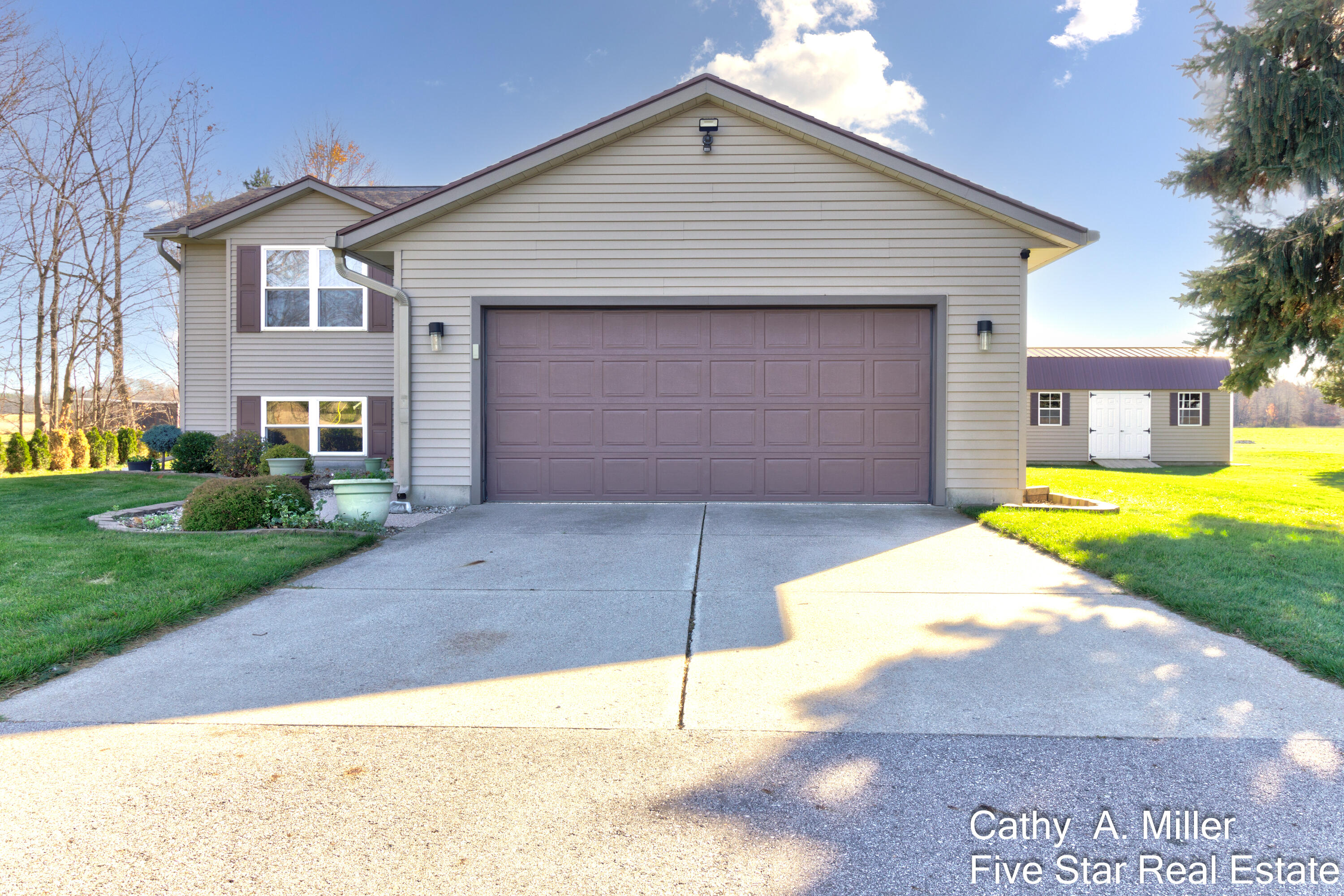 9010 Pierce Street Allendale Charter Township MI 49401