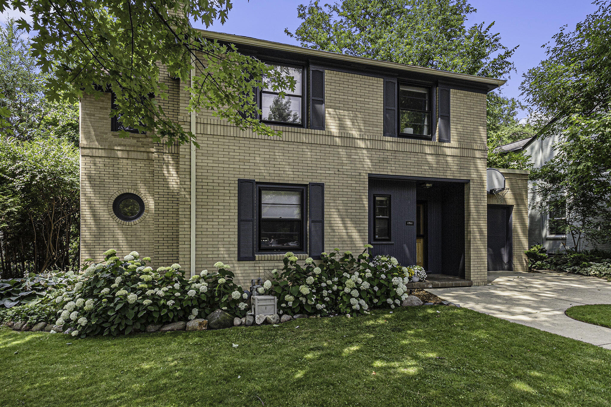 1711 Morton Avenue Ann Arbor City MI 48104