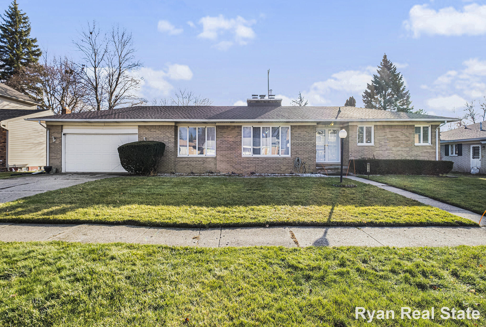 1841 Springfield Street Flint City MI 48503