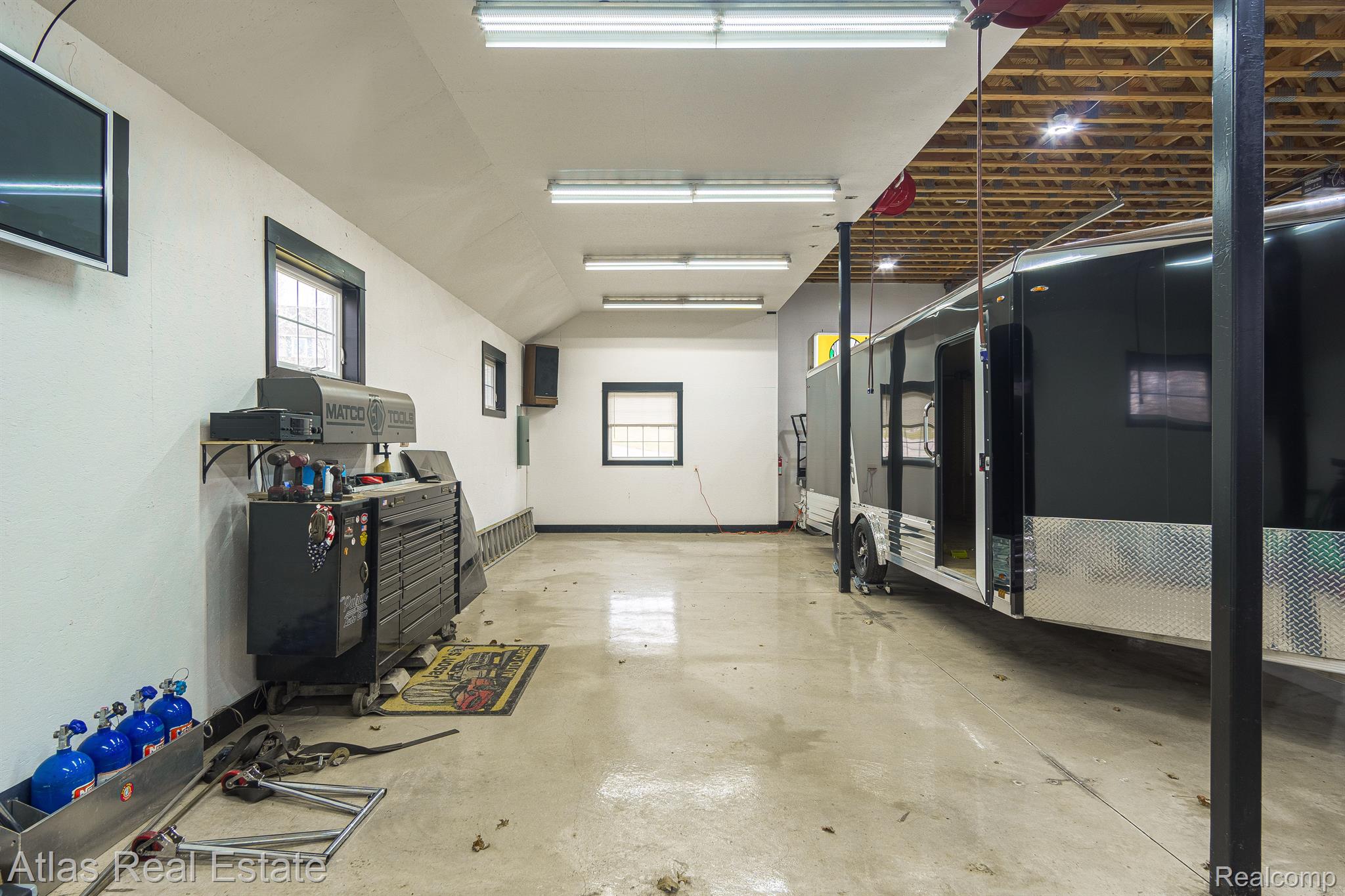 2716 Lake George Road Addison Township MI 48367