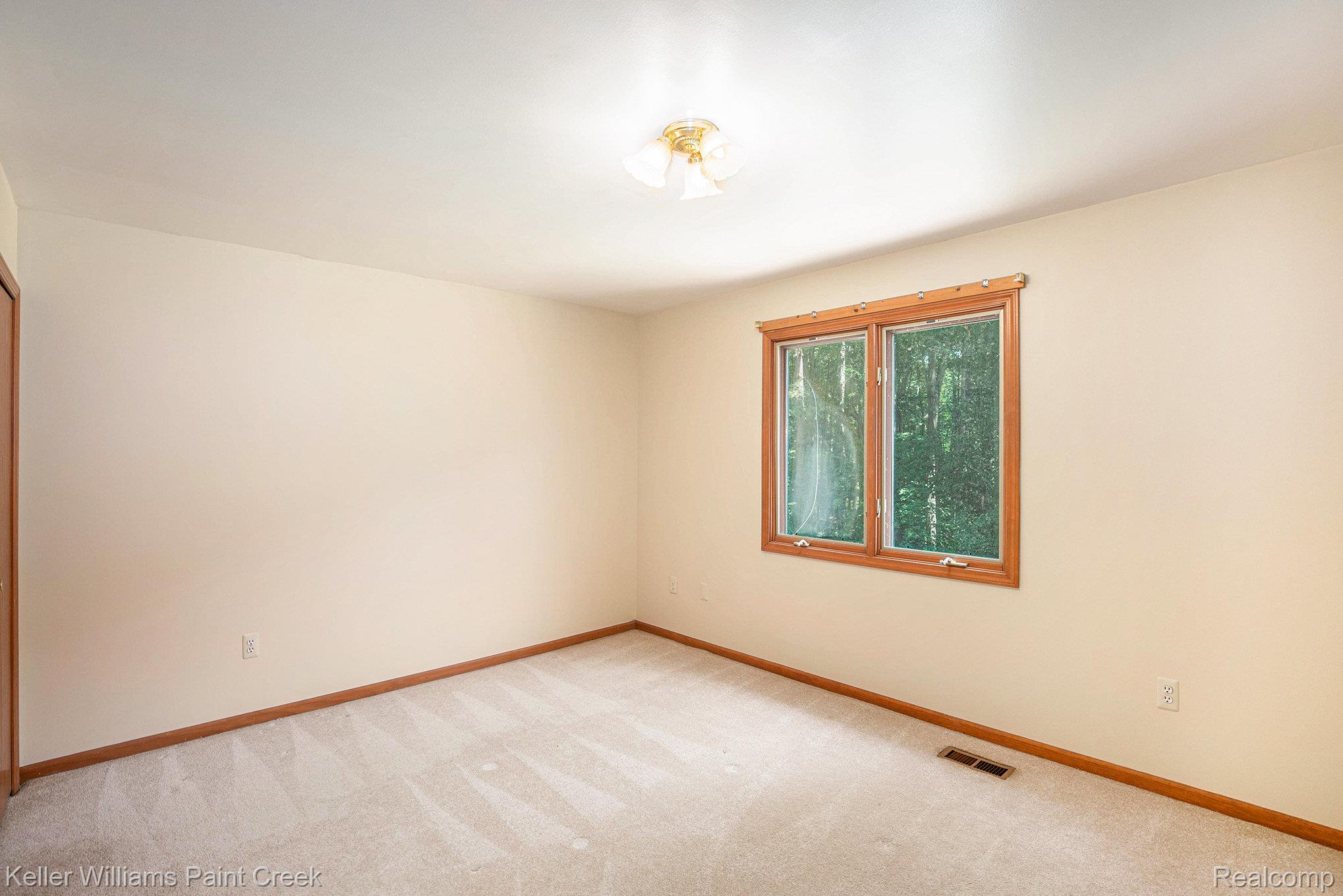 6365 Hayfield Lane Almont Township MI 48003