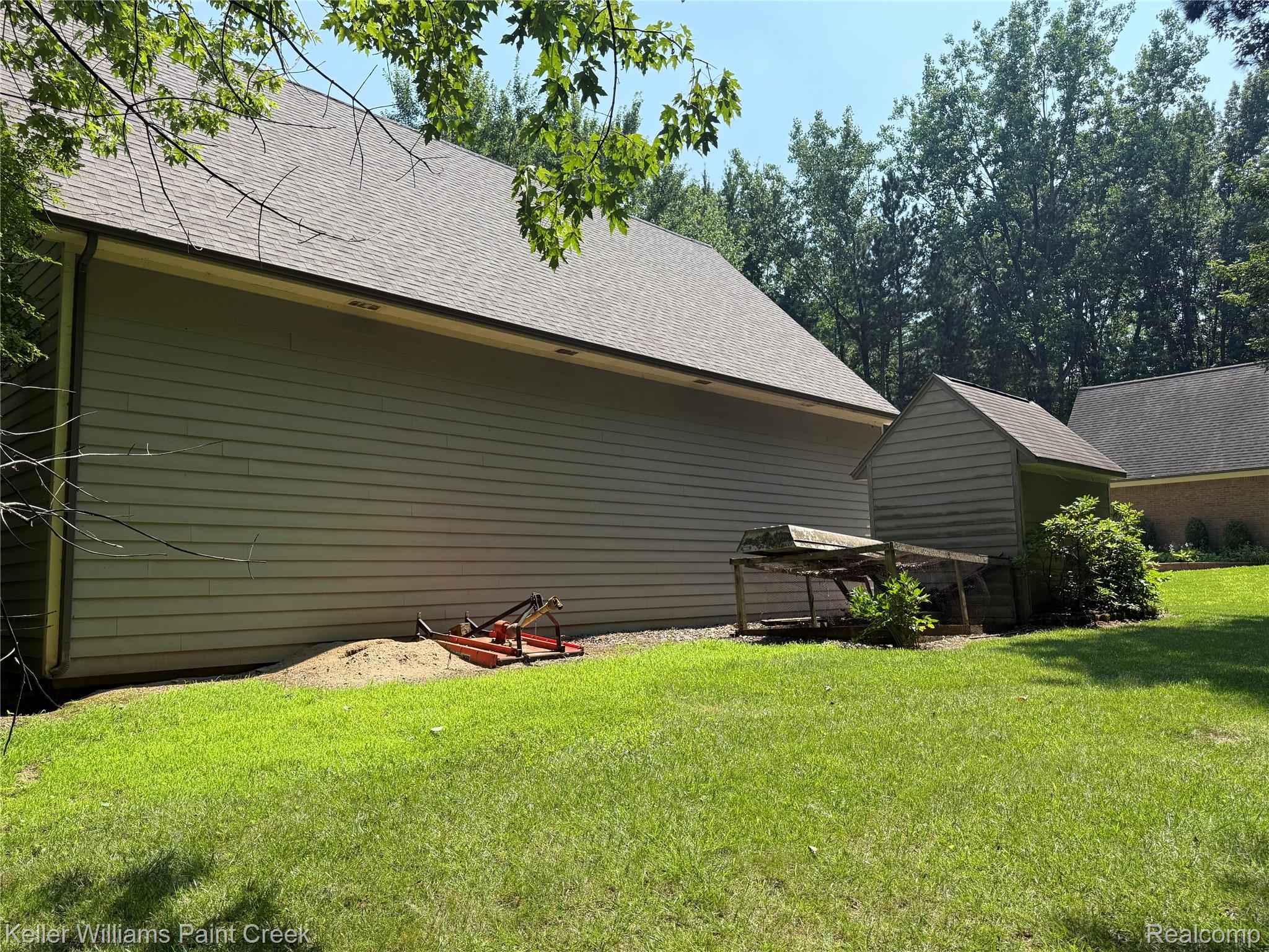 6365 Hayfield Lane Almont Township MI 48003