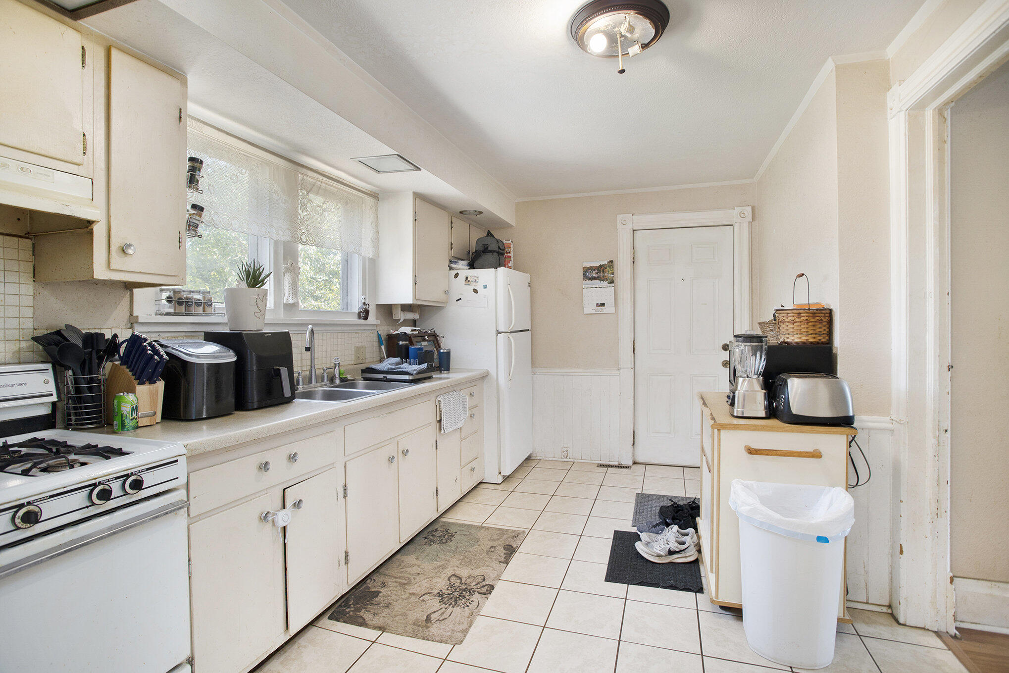 410 Bidwell Street Albion City MI 49224