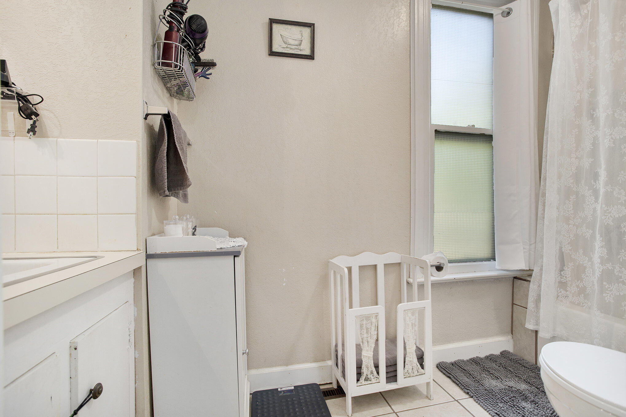 410 Bidwell Street Albion City MI 49224