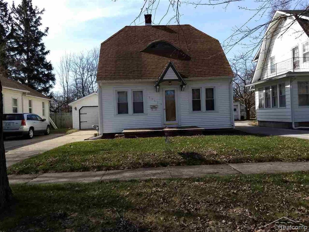1717 Ottawa Street Saginaw City MI 48602