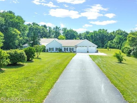 1318 Gray Haven Lane Brighton City MI 48114