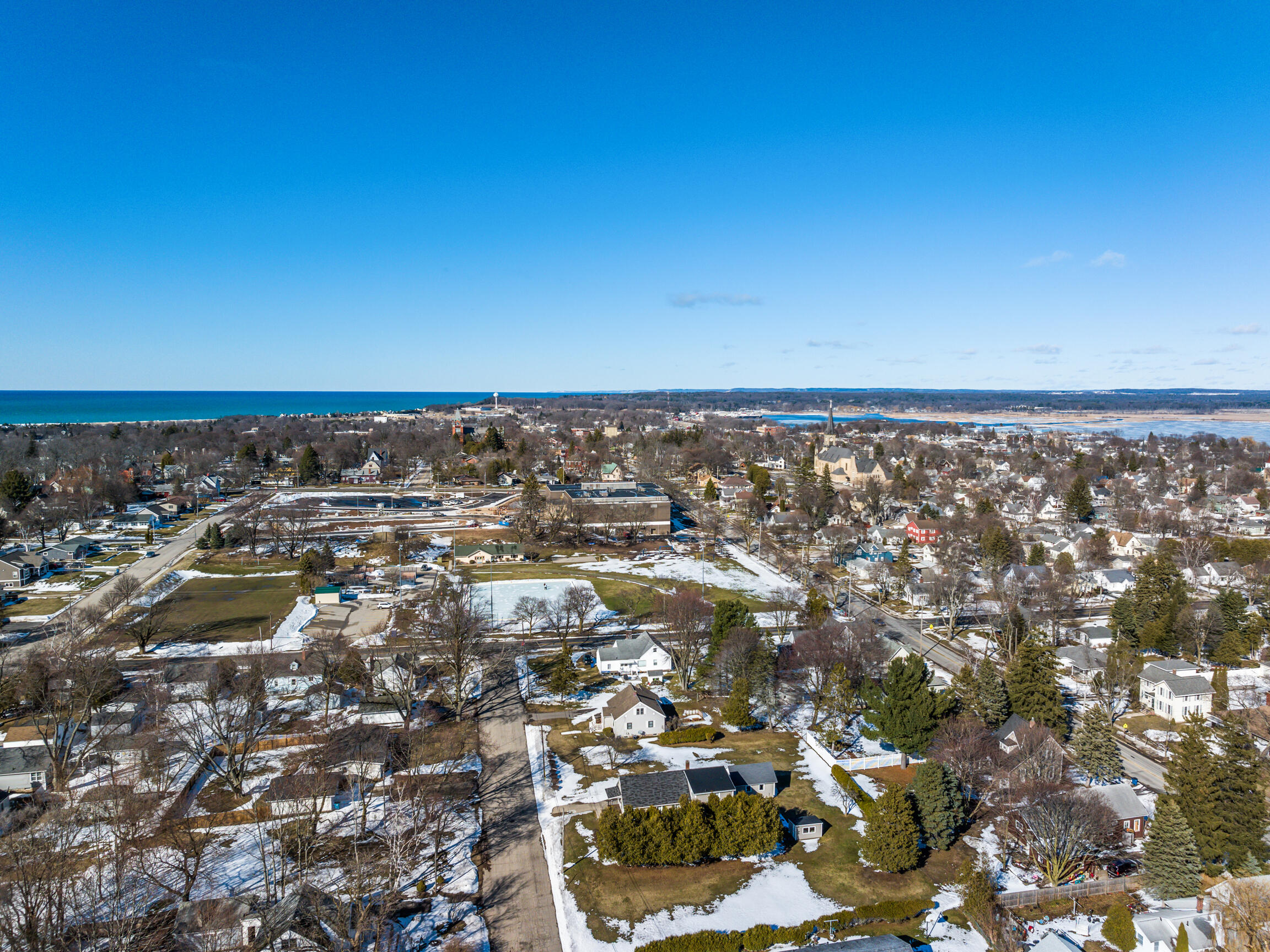 439 9th Street Manistee City MI 49660
