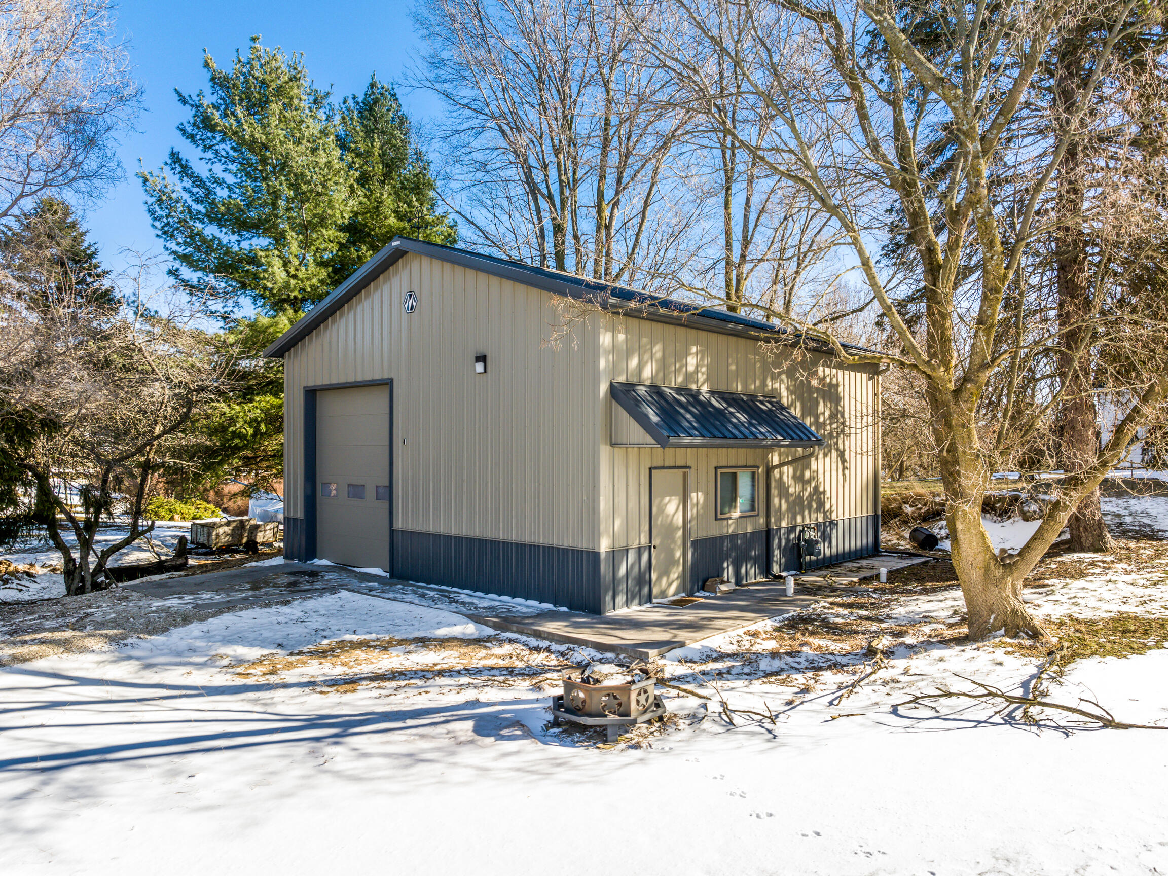439 9th Street Manistee City MI 49660