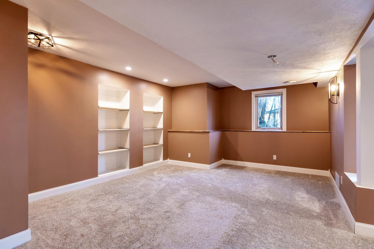 9248 Lake Gerald Drive NE Algoma Township MI 49345