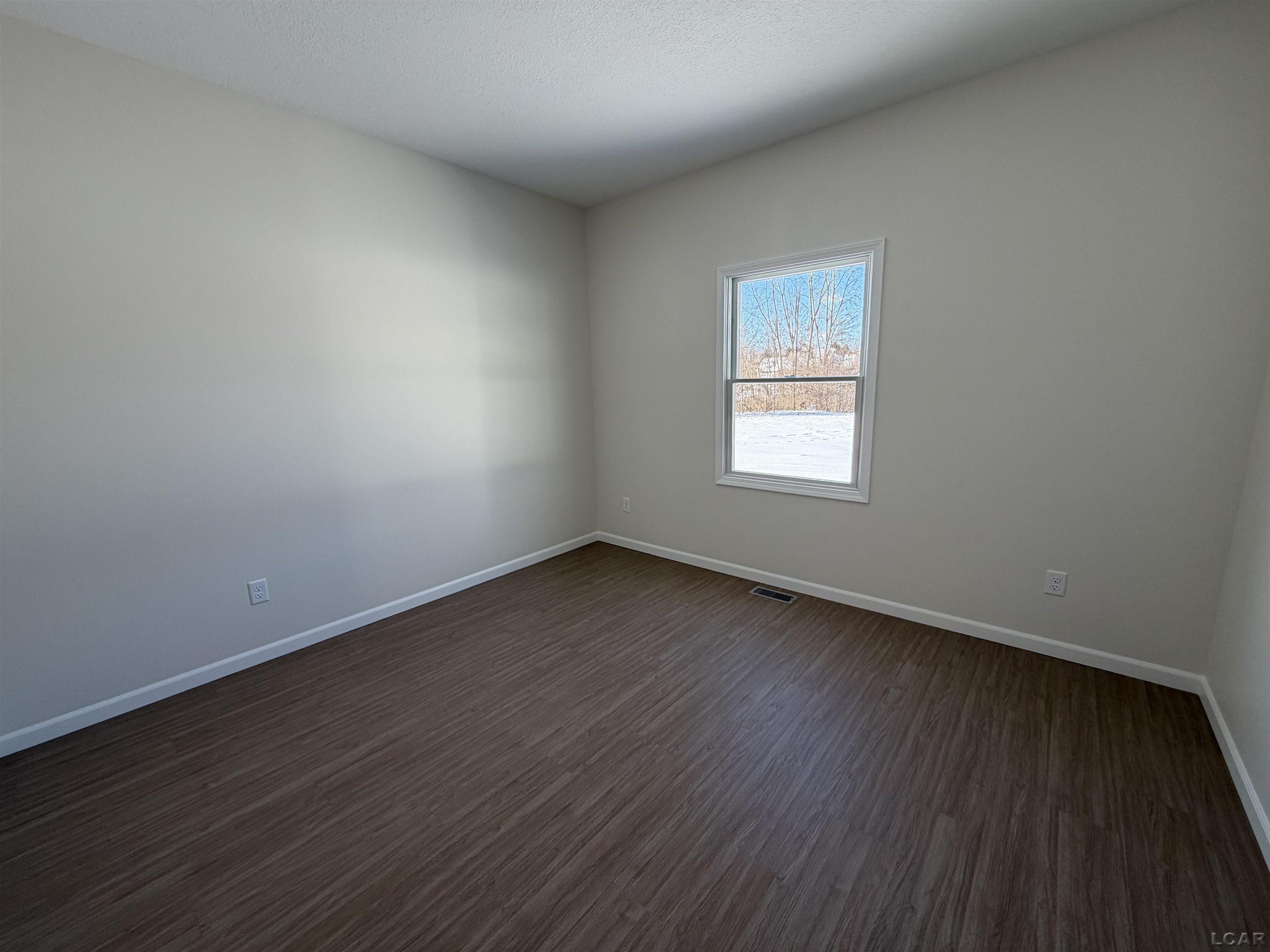 4173 Evergreen Road Adrian City MI 49221