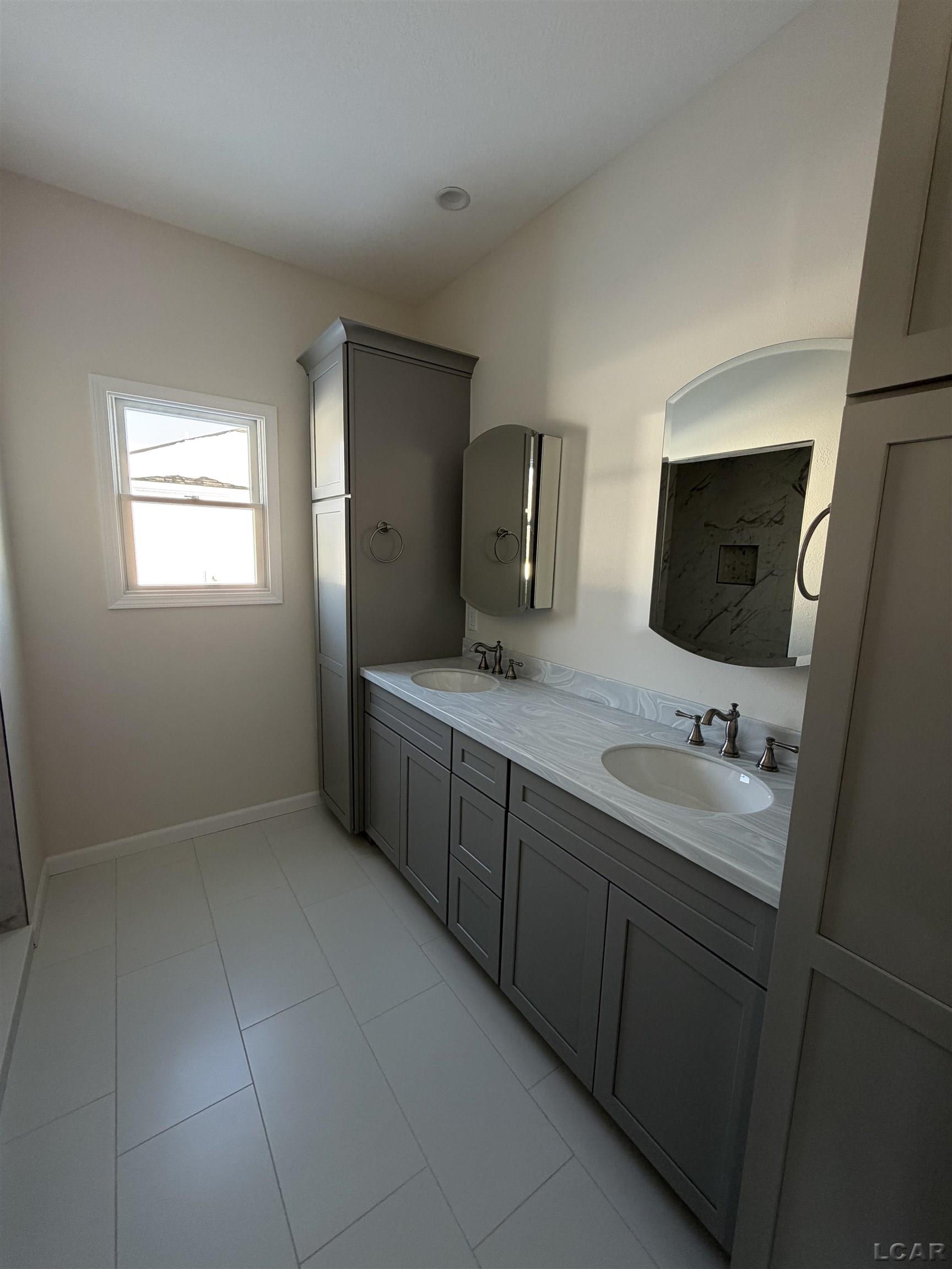 4173 Evergreen Road Adrian City MI 49221