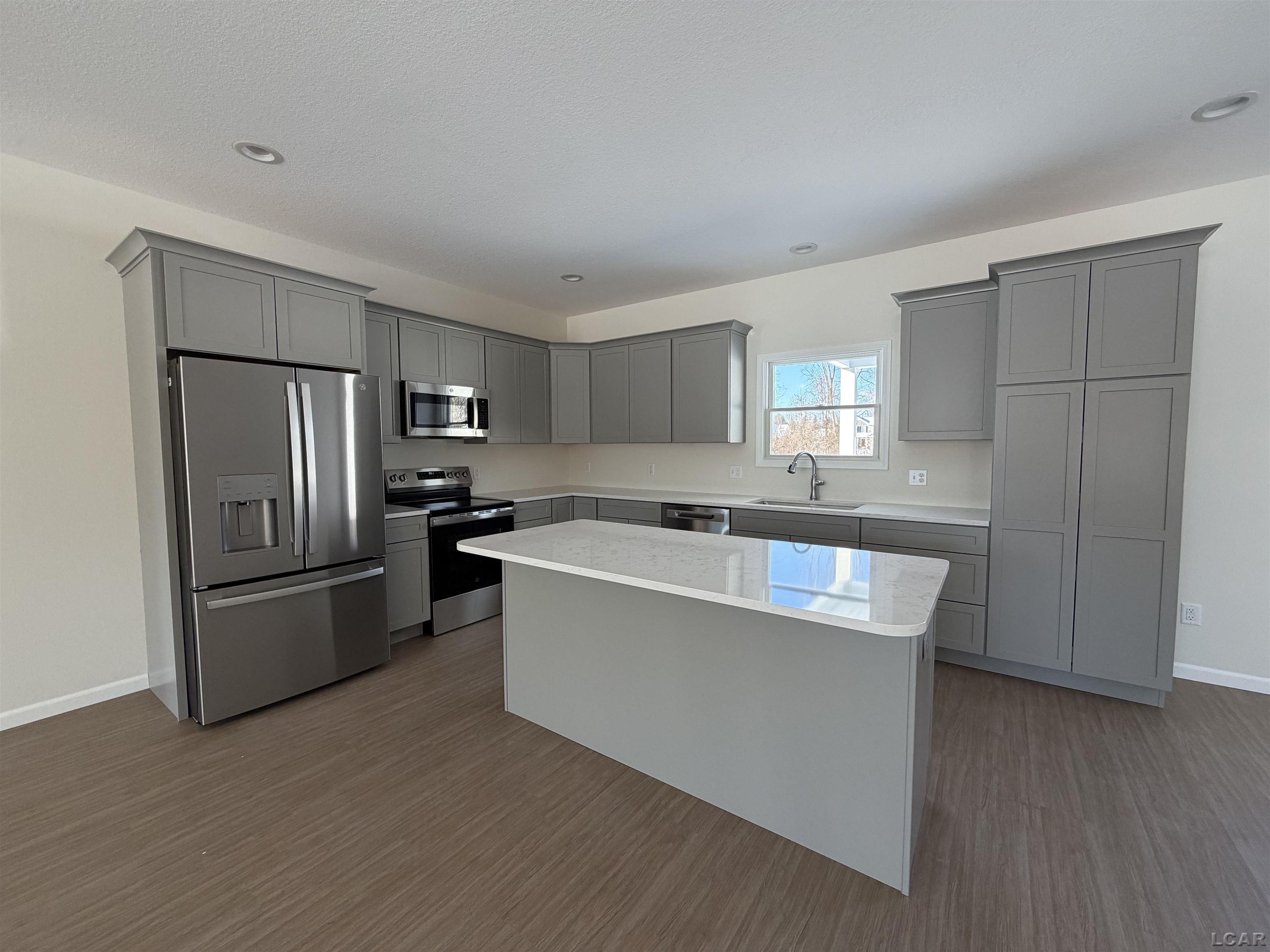 4173 Evergreen Road Adrian City MI 49221