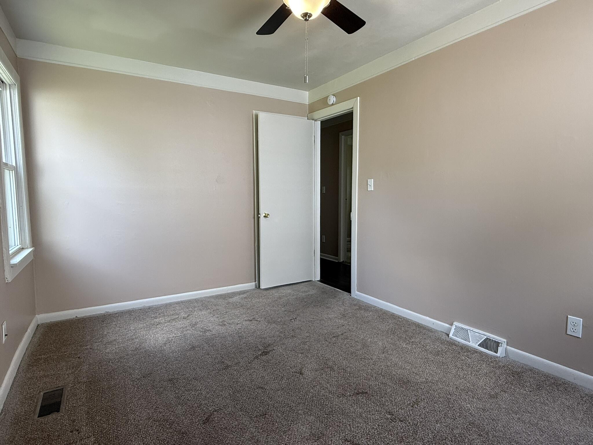 5873 Merrick Street Taylor City MI 48180